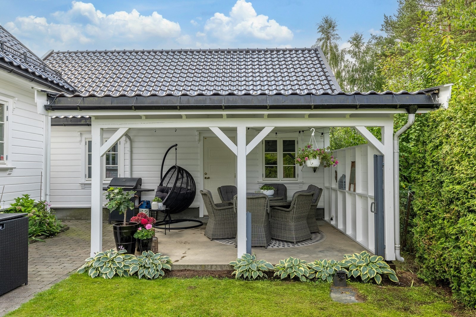 Koselig overbygget del på terrasse Galleribilde