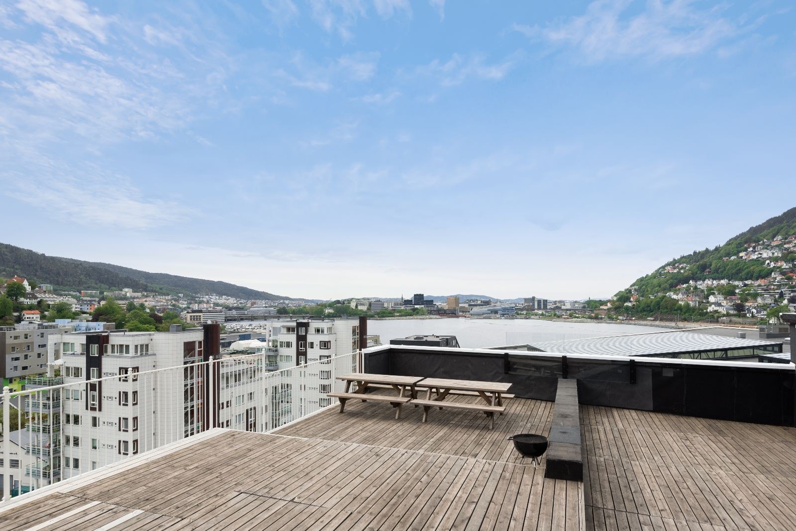 Felles takterrasse i bygget. Galleribilde