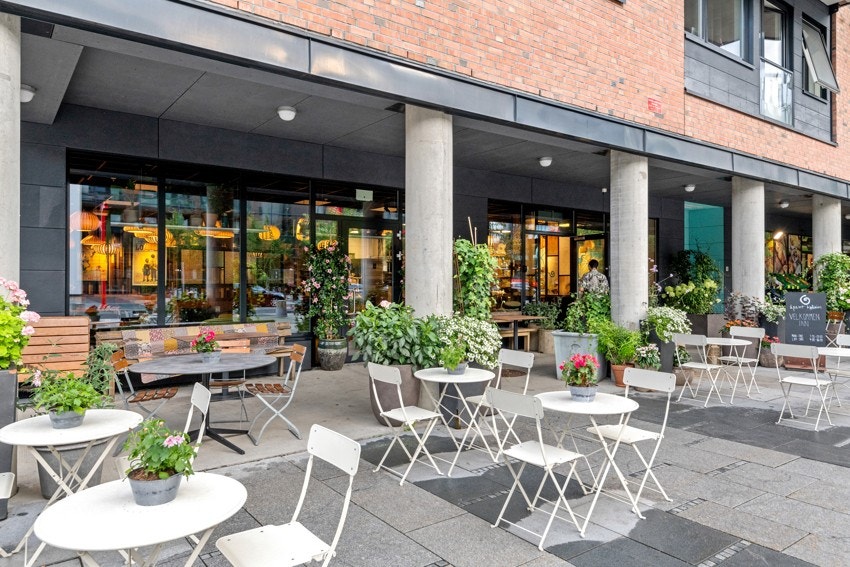 Åpent bakeri i Kværnerbyen med god kaffe og bakervarer Galleribilde