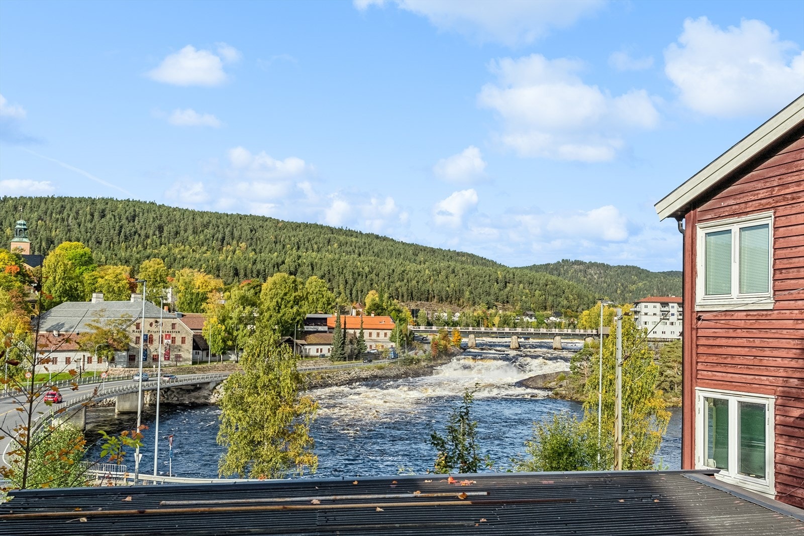 Eiendommens plassering gjør at man benytter seg av utearealene i store deler av året. Galleribilde