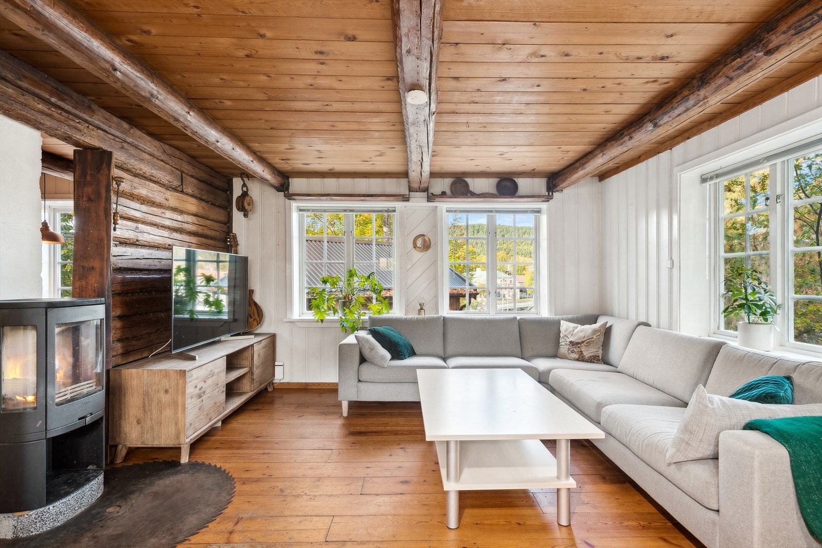 God plass for plassering av stor sittegruppe i stua. Galleribilde