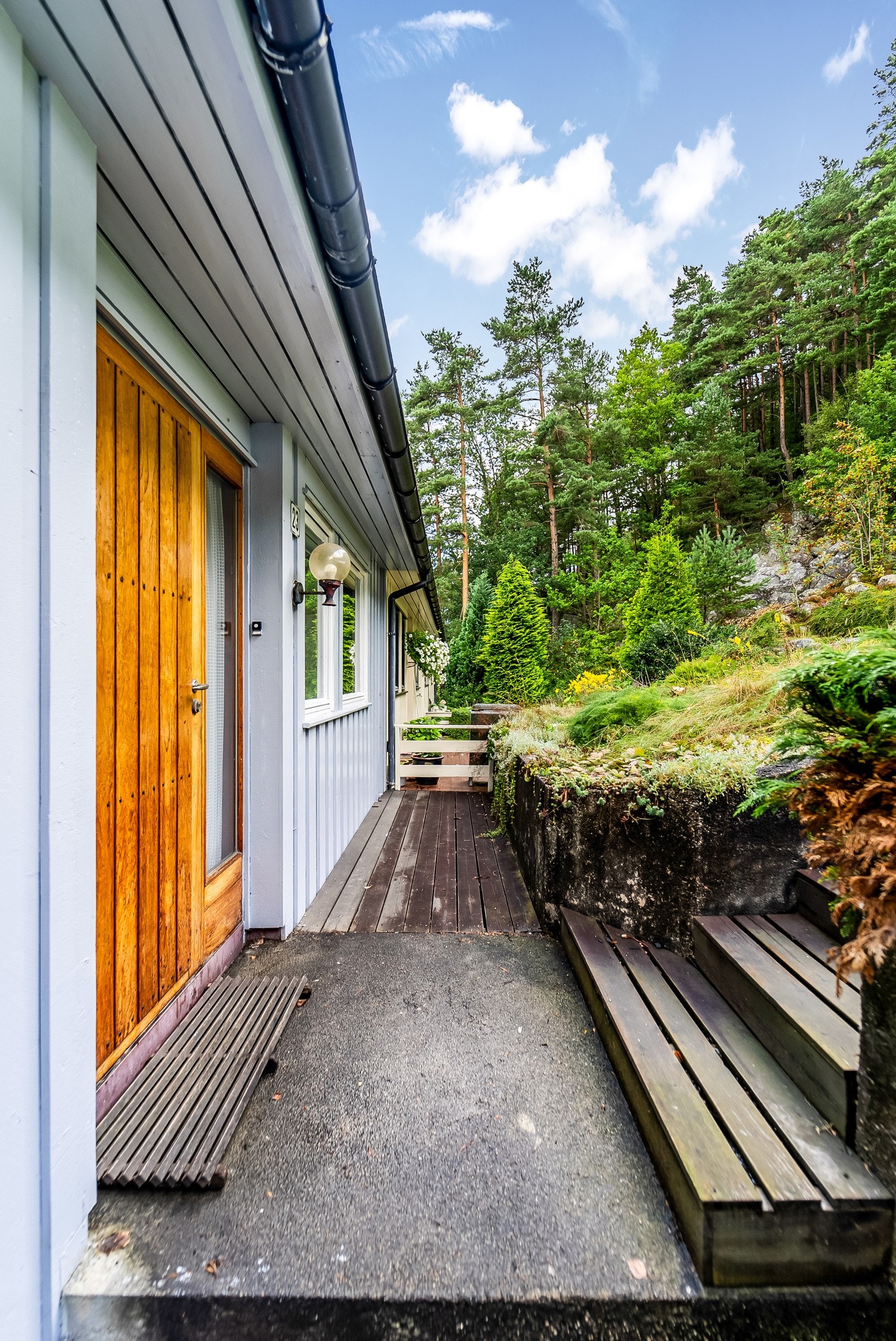 Inngangsparti. Galleribilde