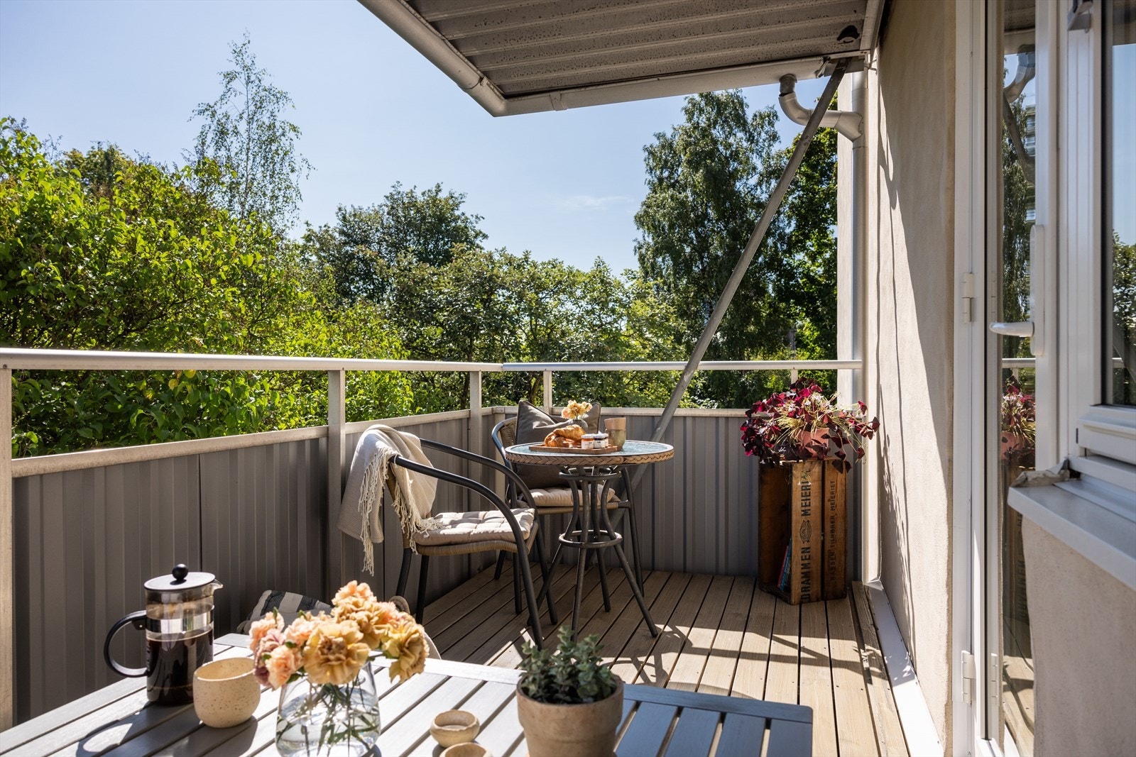 En innbydende og tiltalende 2-roms med tilbaketrukket beliggenhet rett ved Botanisk hage. Galleribilde