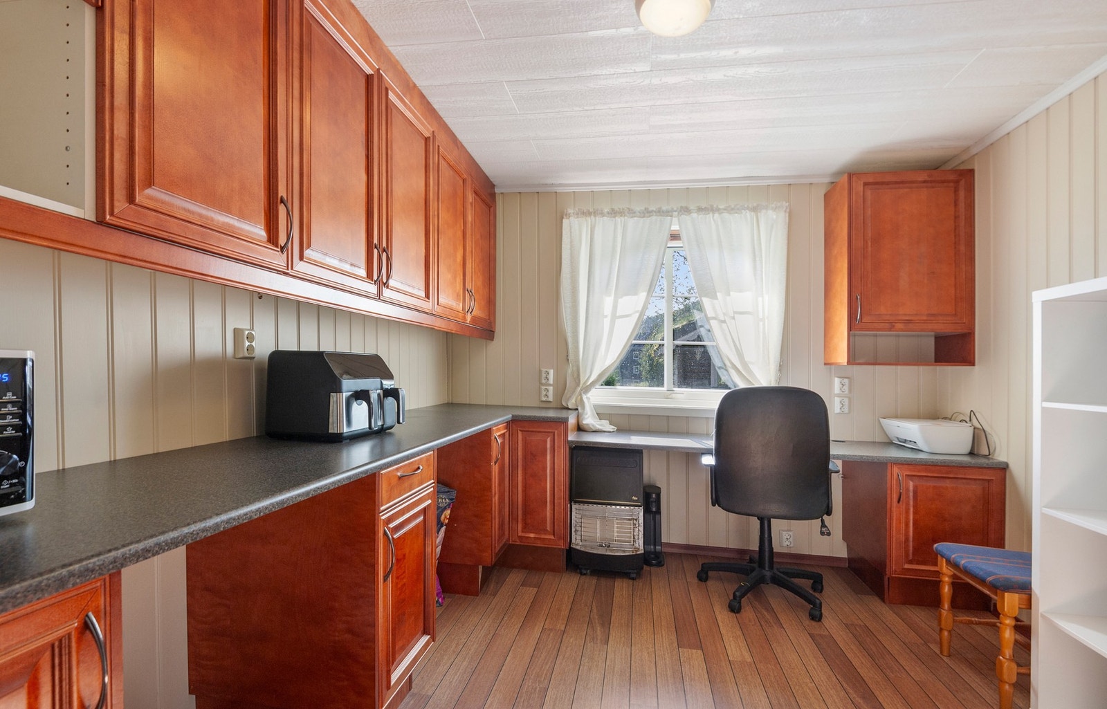 Kontor. Galleribilde