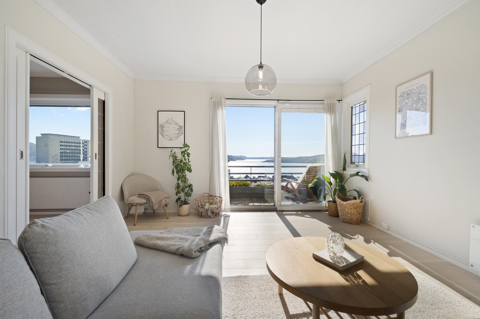 Tiltalende leilighet med fortryllende utsikt! Galleribilde