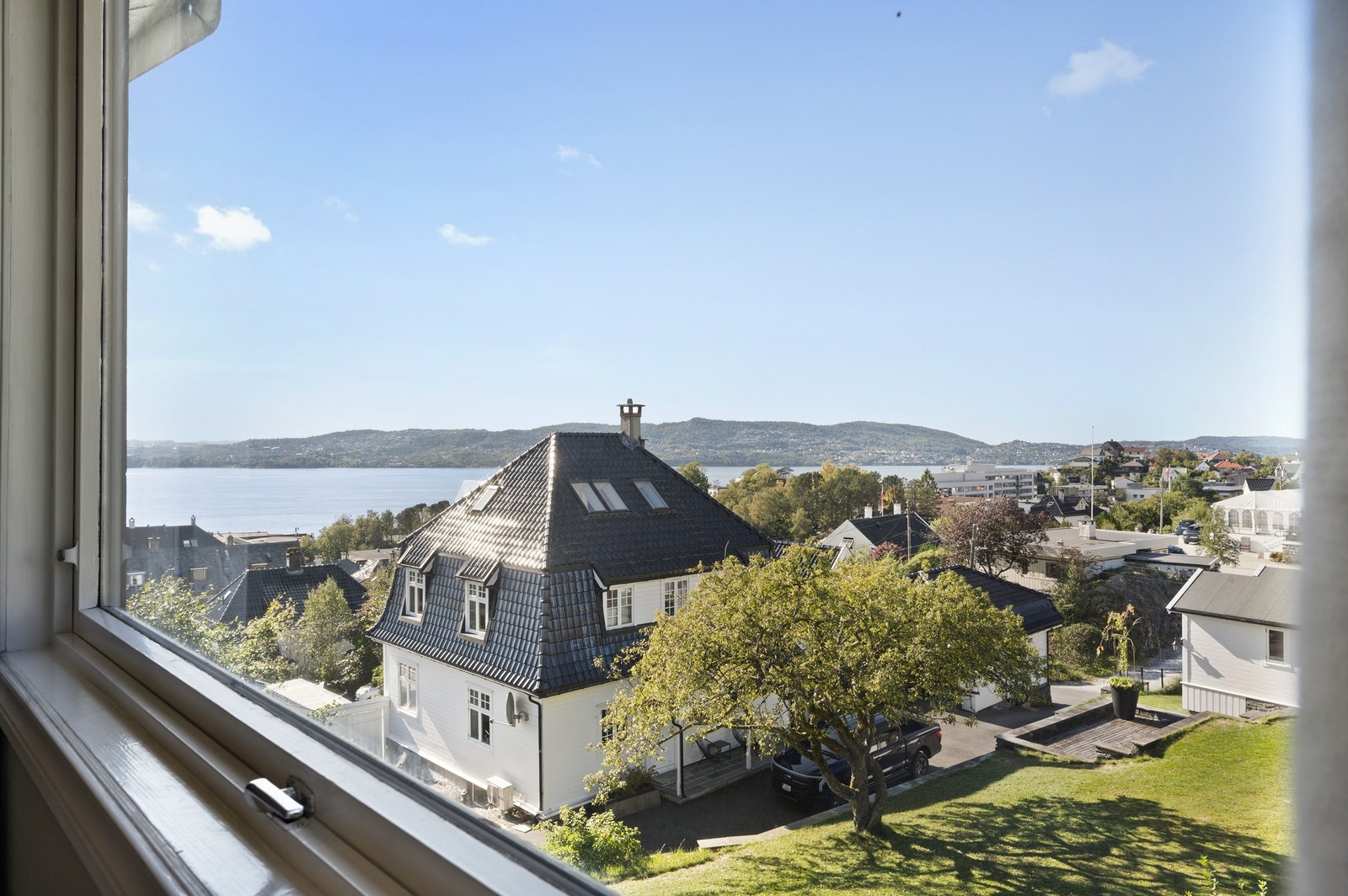 Sjarmerende omgivleser både nært og fjernt Galleribilde