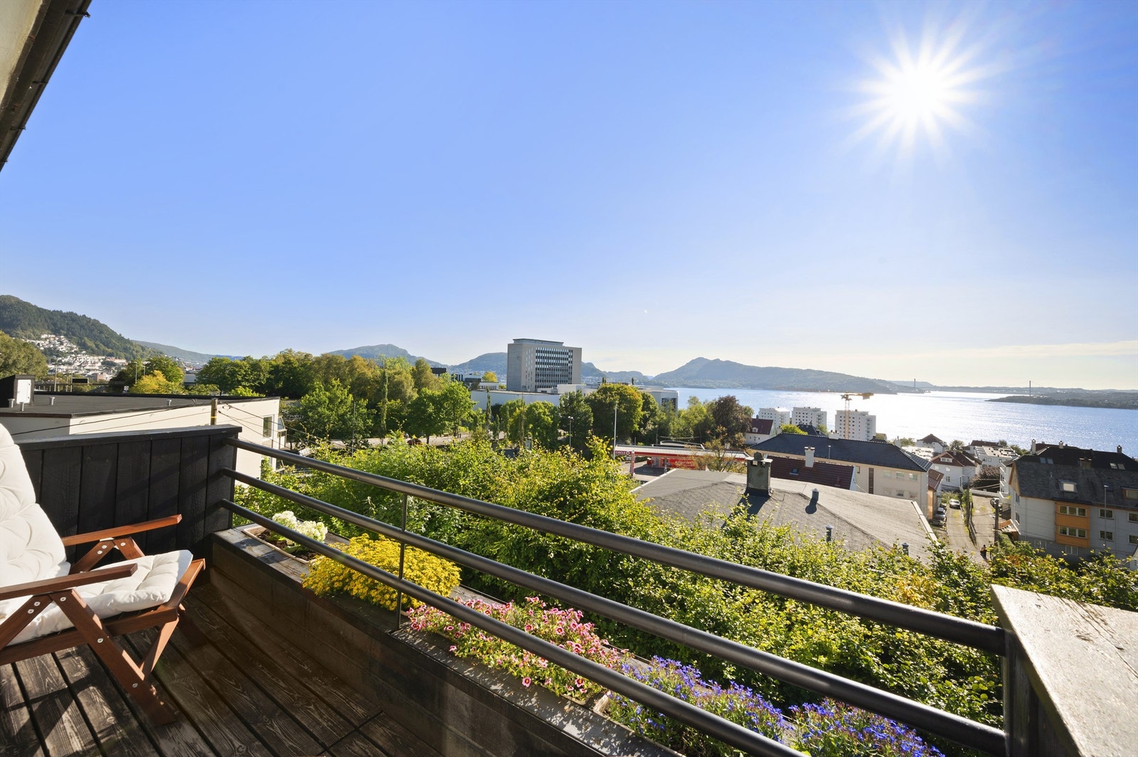 Her kan nydelige solnedganger nytes! Galleribilde