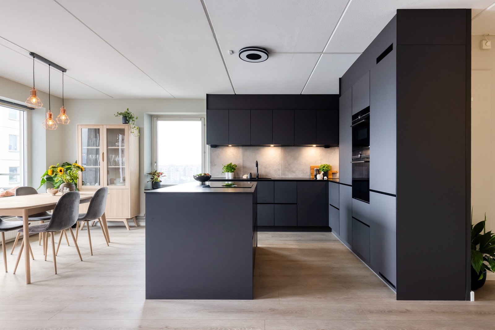 Moderne og stilrent kjøkken fra KVIK fra 2022 Galleribilde