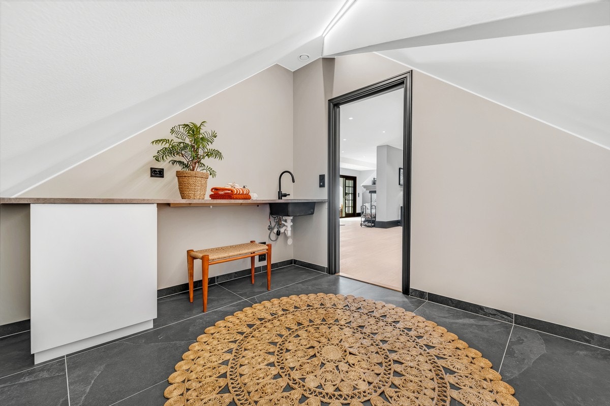 Vaskerom Galleribilde