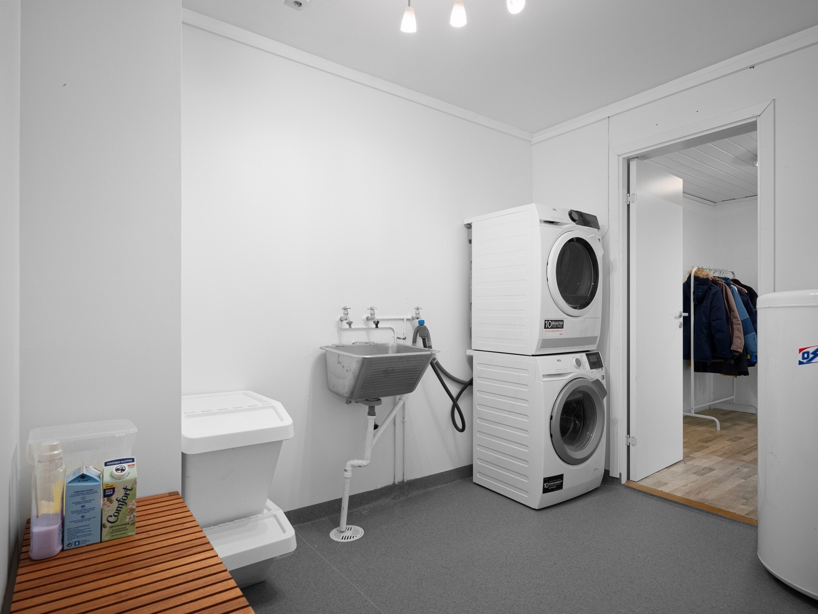 Renovert vaskerom 2024 Galleribilde