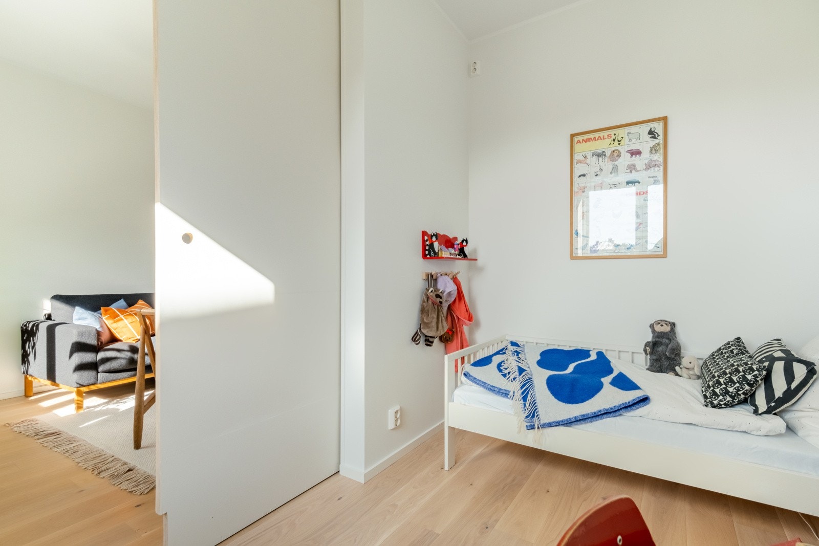 Eventuelt kan det være en fin forlengelse av stuen og brukes som en spisestue eller TV-stue. Galleribilde