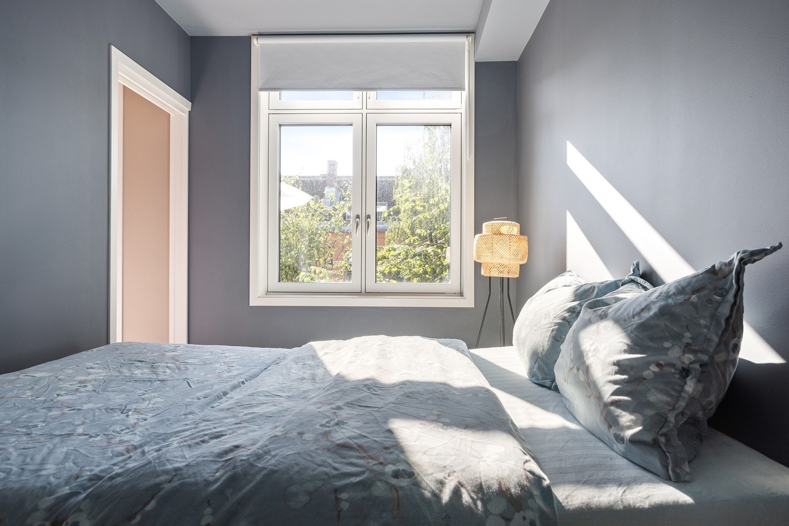 Soverommet og leiligheten forøvrig vender inn mot gårdsrom Galleribilde