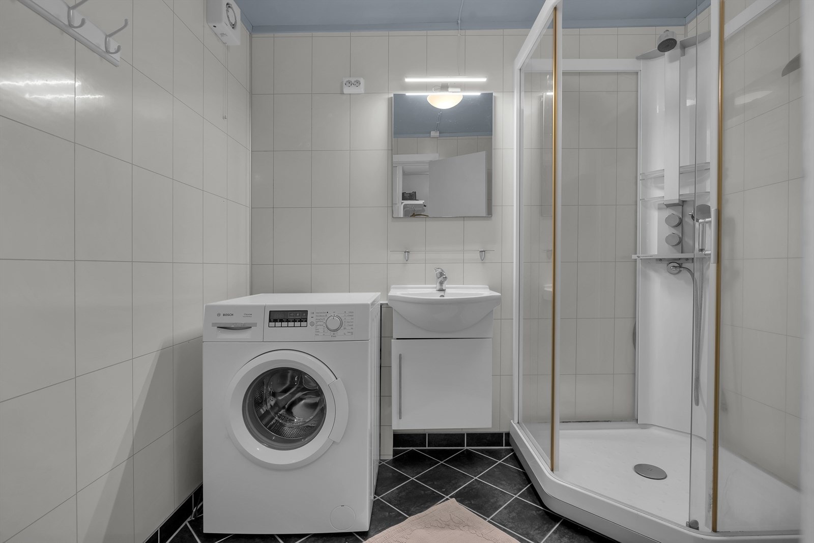 Bad første etasje Galleribilde