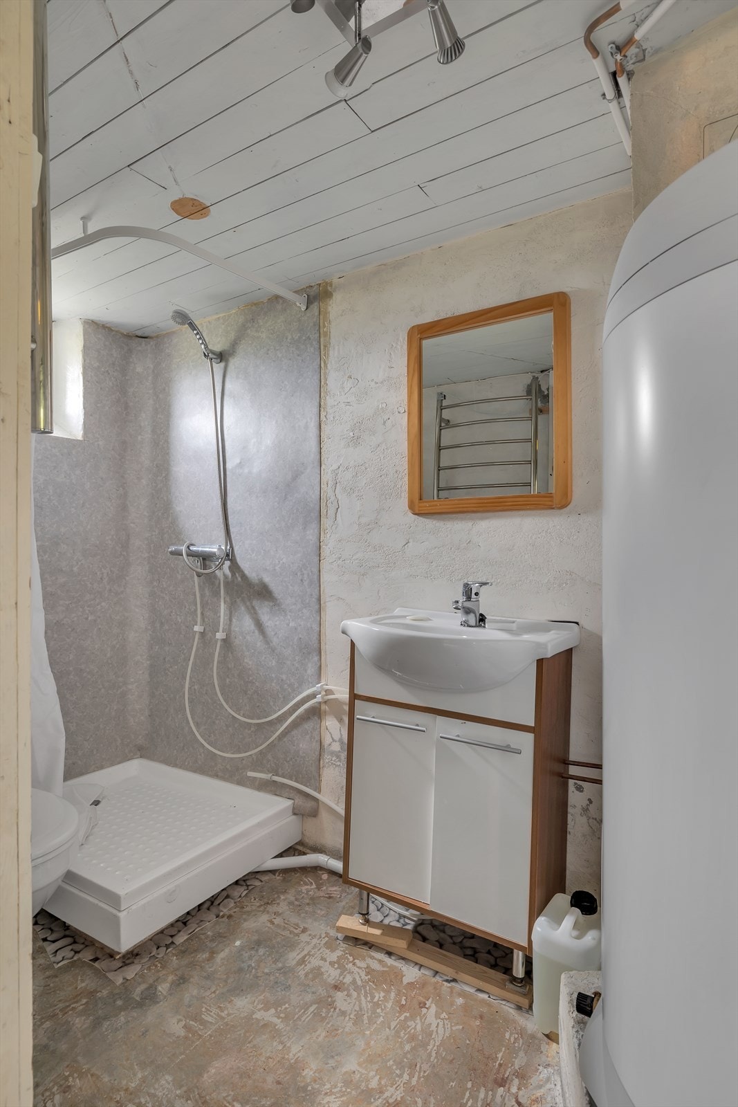 Bad i underetasje Galleribilde