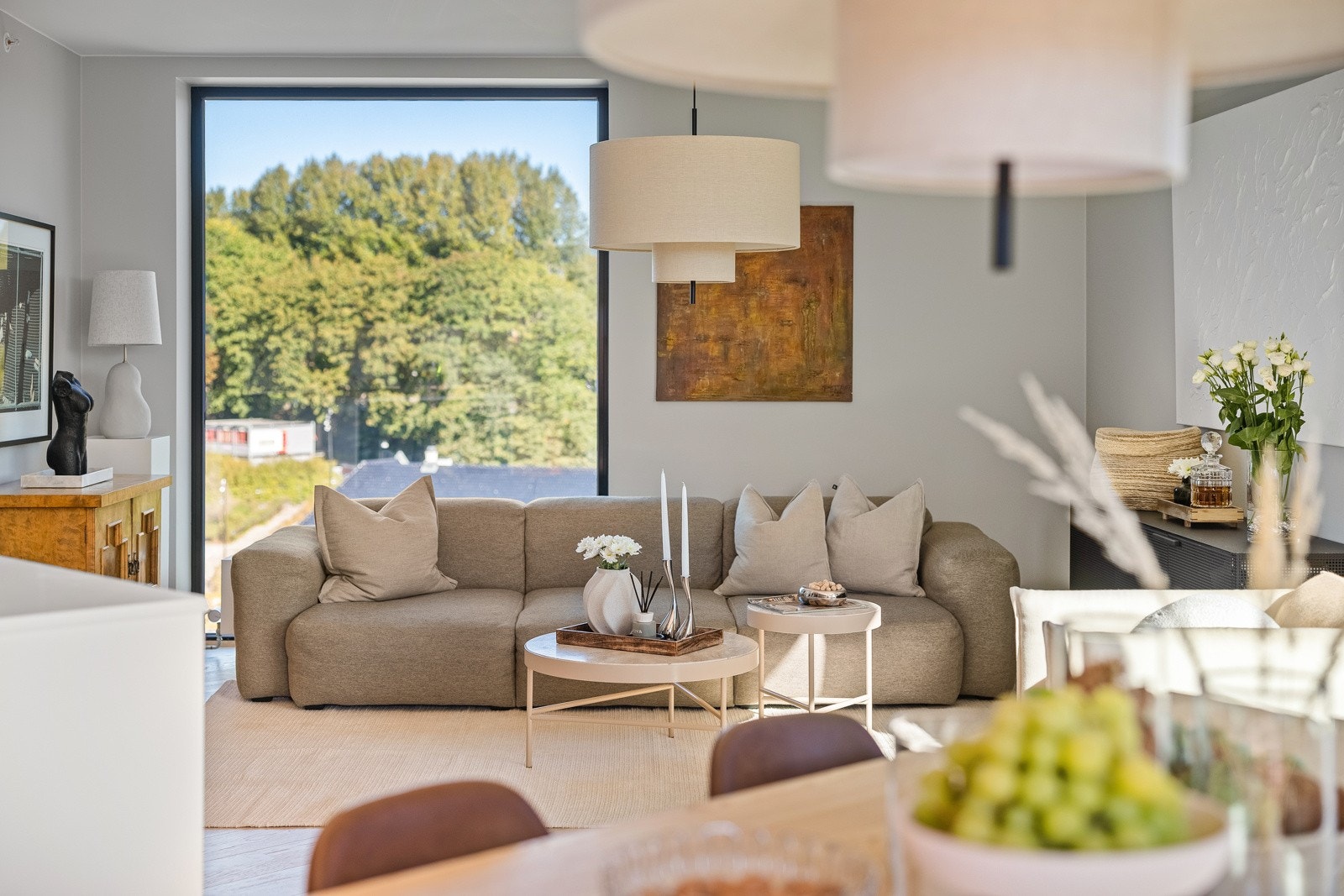 Videre holder leiligheten en gjennomgående god standard - her kan du flytte rett inn! Galleribilde