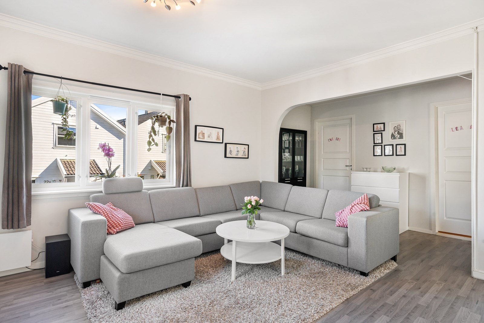 1. etg: Stue Galleribilde