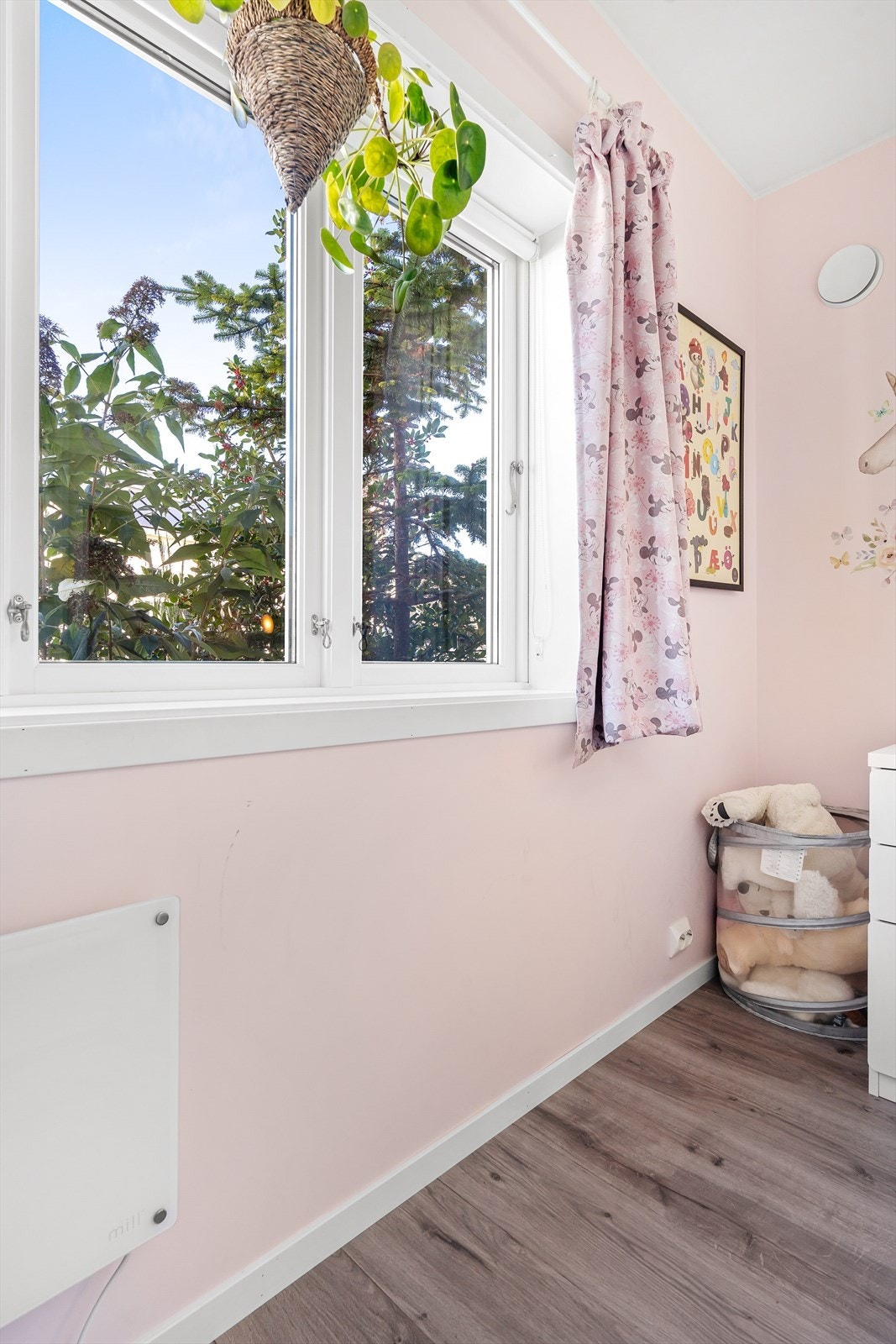 1. etg: Utsnitt soverom 2 Galleribilde