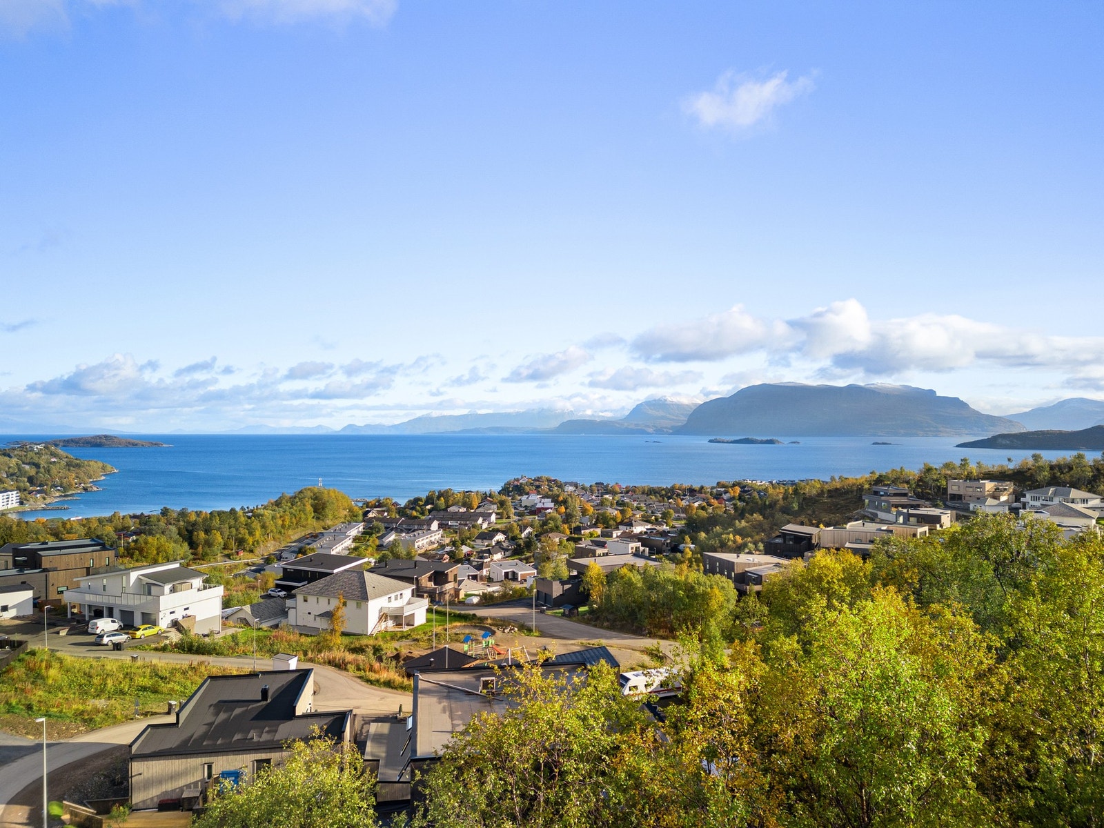 Utsikt fra tomt Mølnåsen 41 Galleribilde