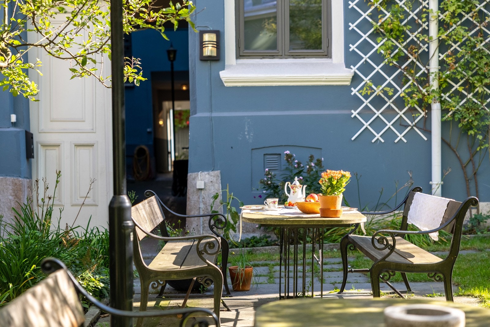 Her kan du invitere venner eller familie til en koselig sommerlunsj. Galleribilde