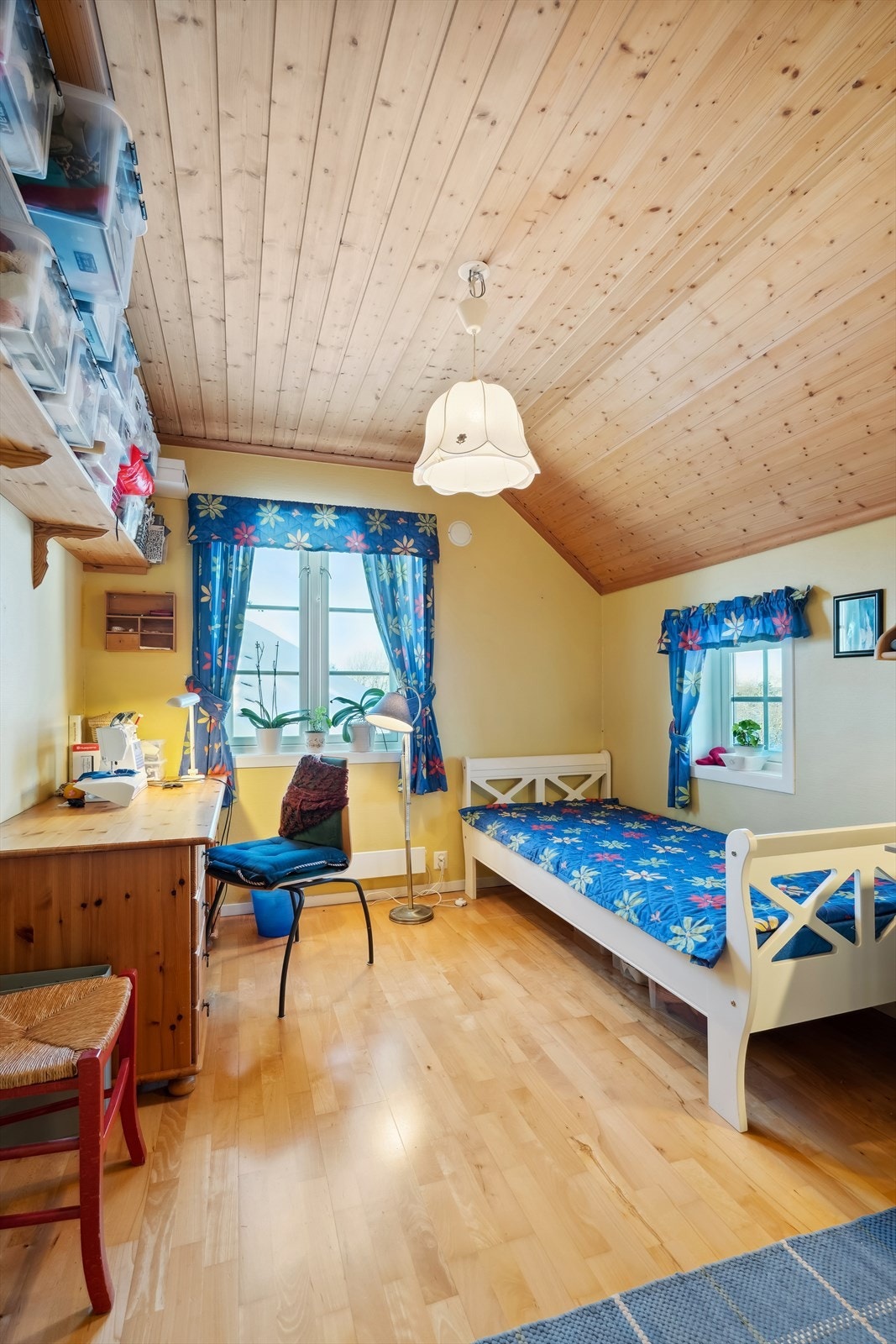 Soverom nr. 5. Galleribilde