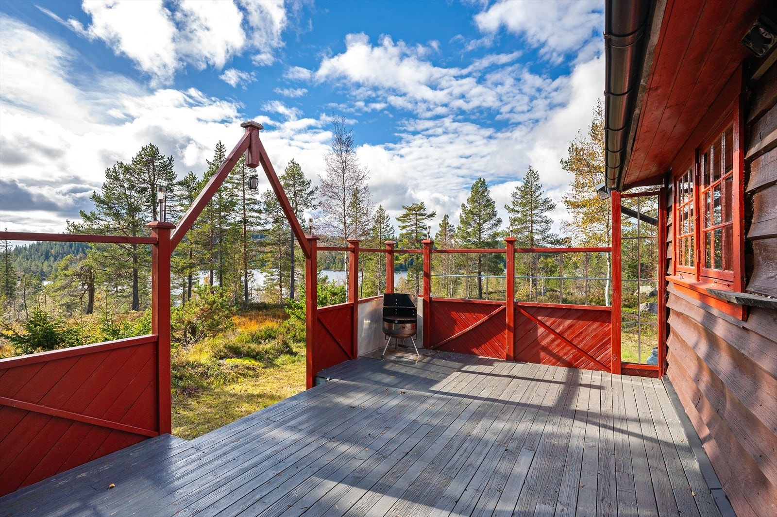 Stor solrik veranda Galleribilde