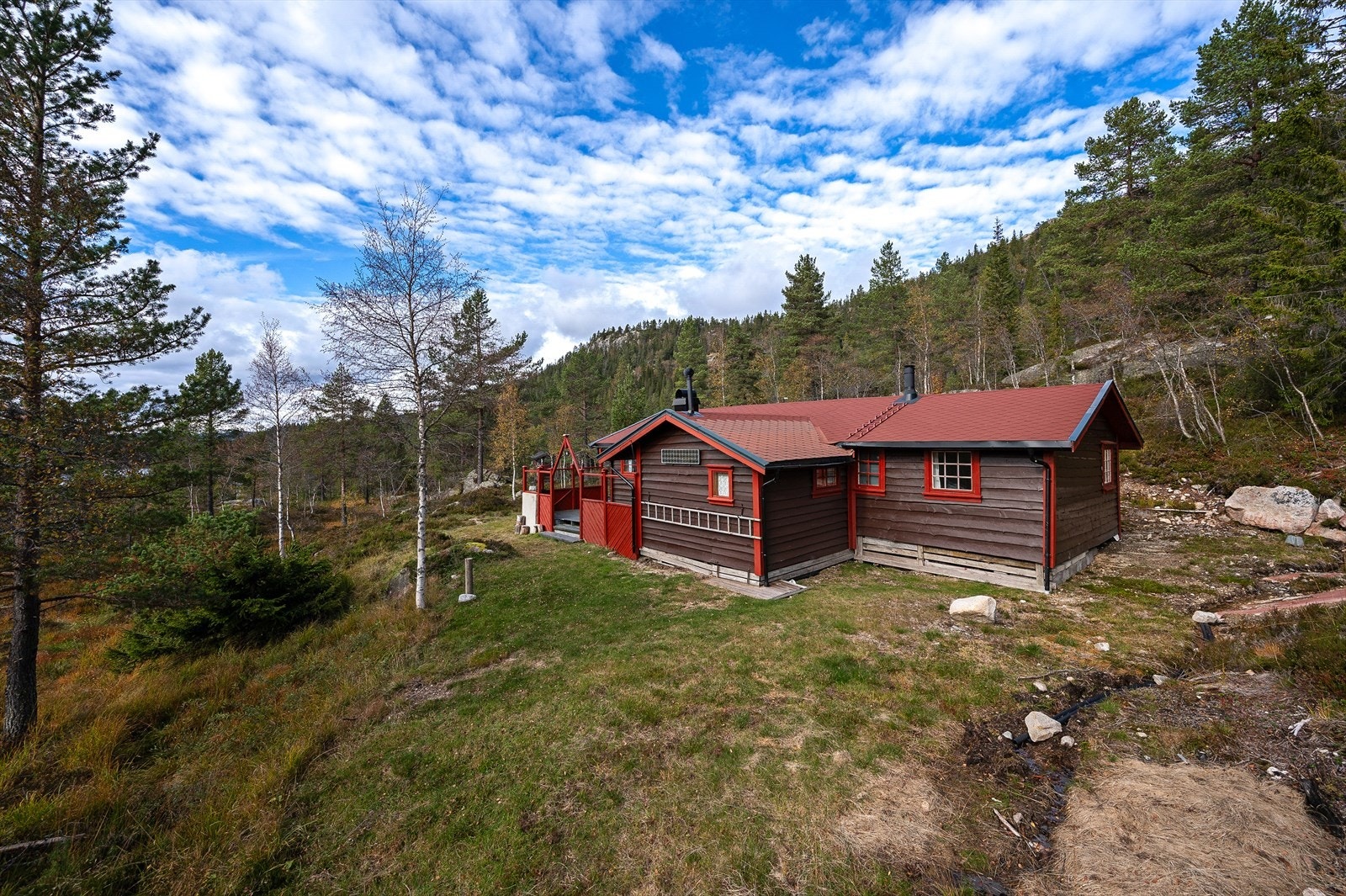 Hengeltjønnvegen 2077 Galleribilde