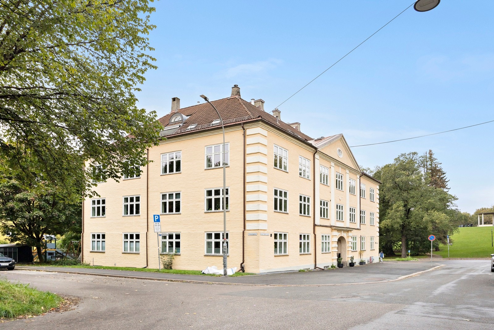 "Spaserstokken" tilhører den klassiske Torshovbebyggelsen. Galleribilde