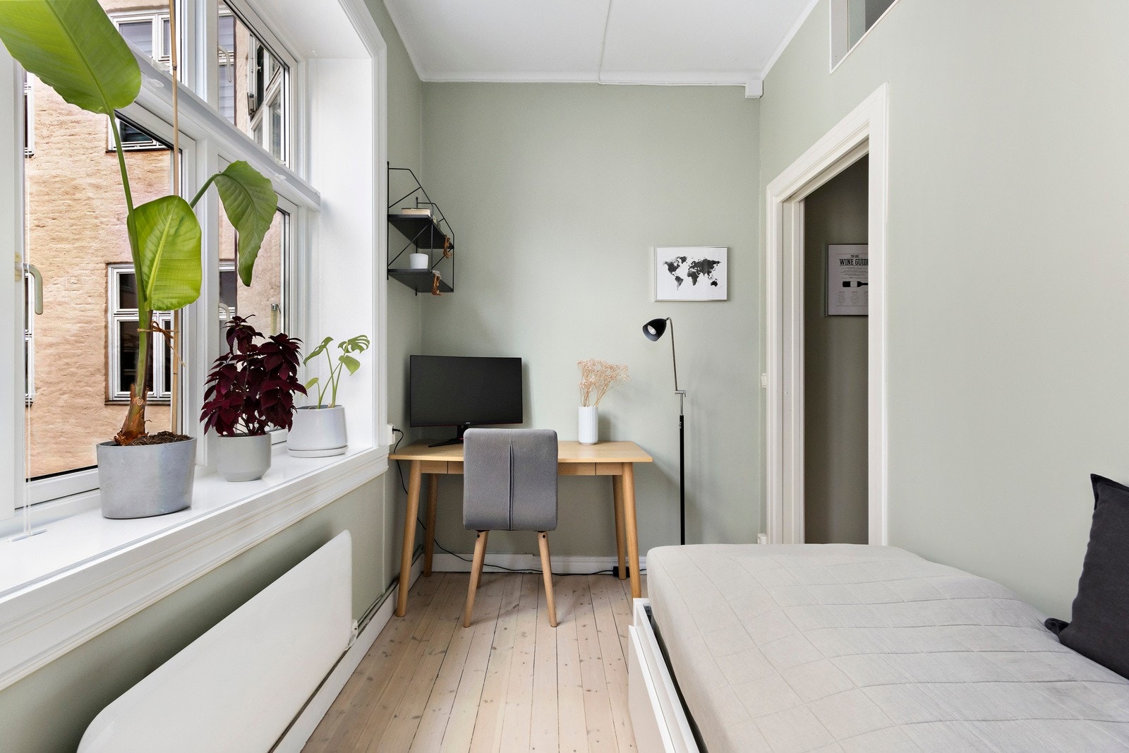 Planløsningen gjør det enkelt å tilpasse boligen til ulike livsfaser og et ulikt antall beboere. Galleribilde