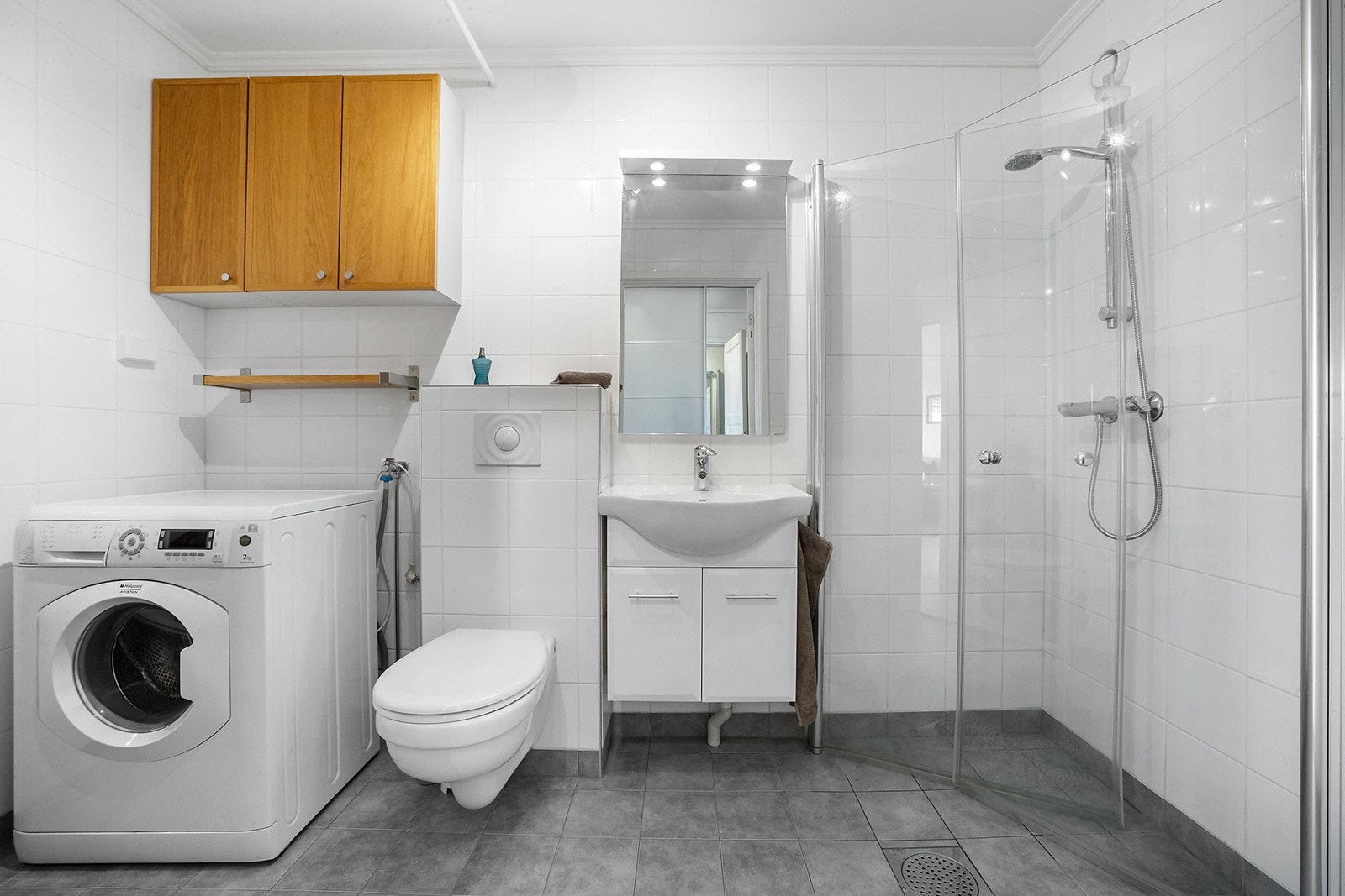 Lekkert bad som er oppgradert i 2013. Galleribilde