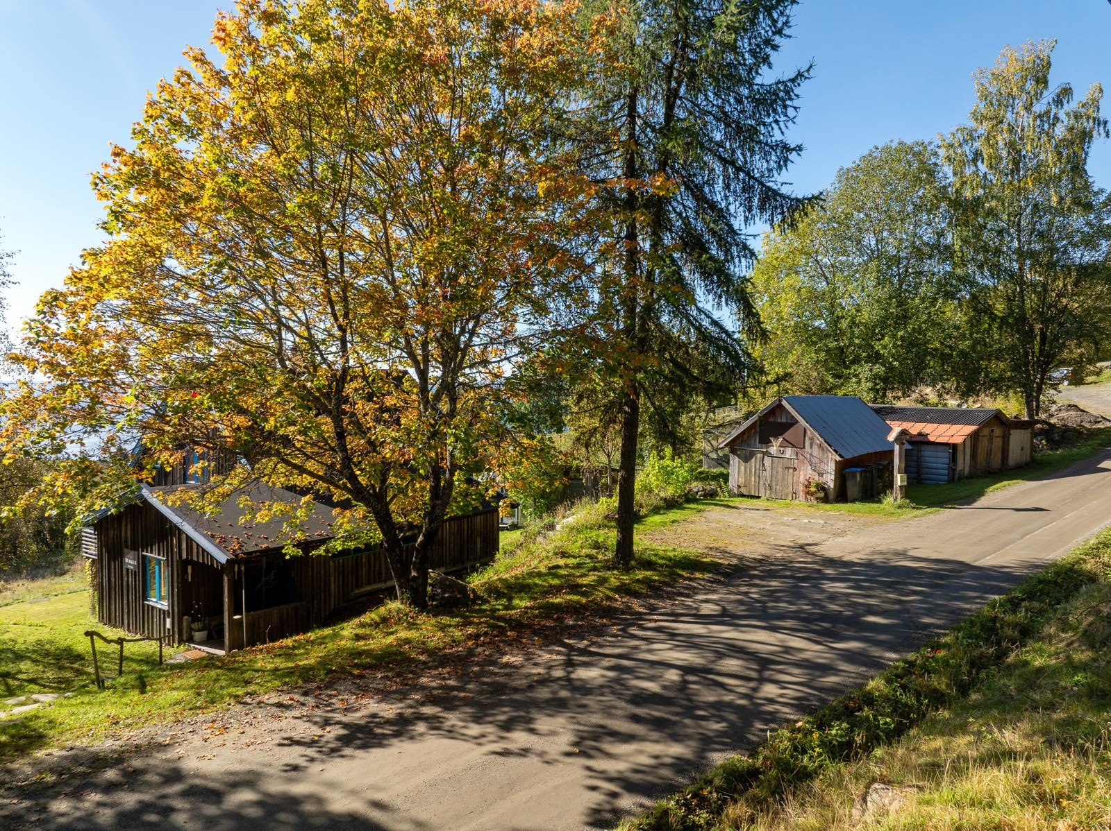 Boligen sett fra Rustadvegen Galleribilde