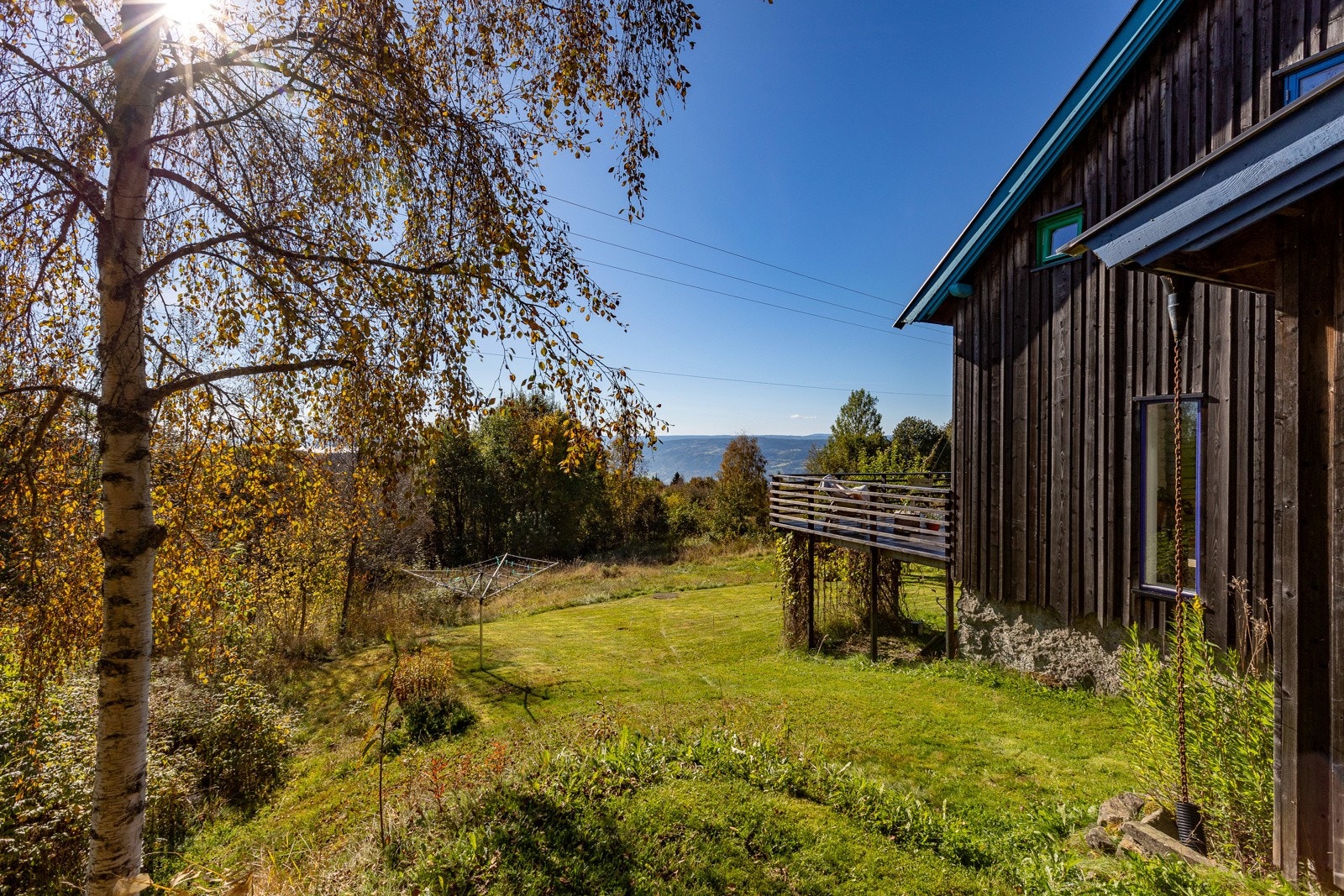 Praktisk klessnor i hagen Galleribilde