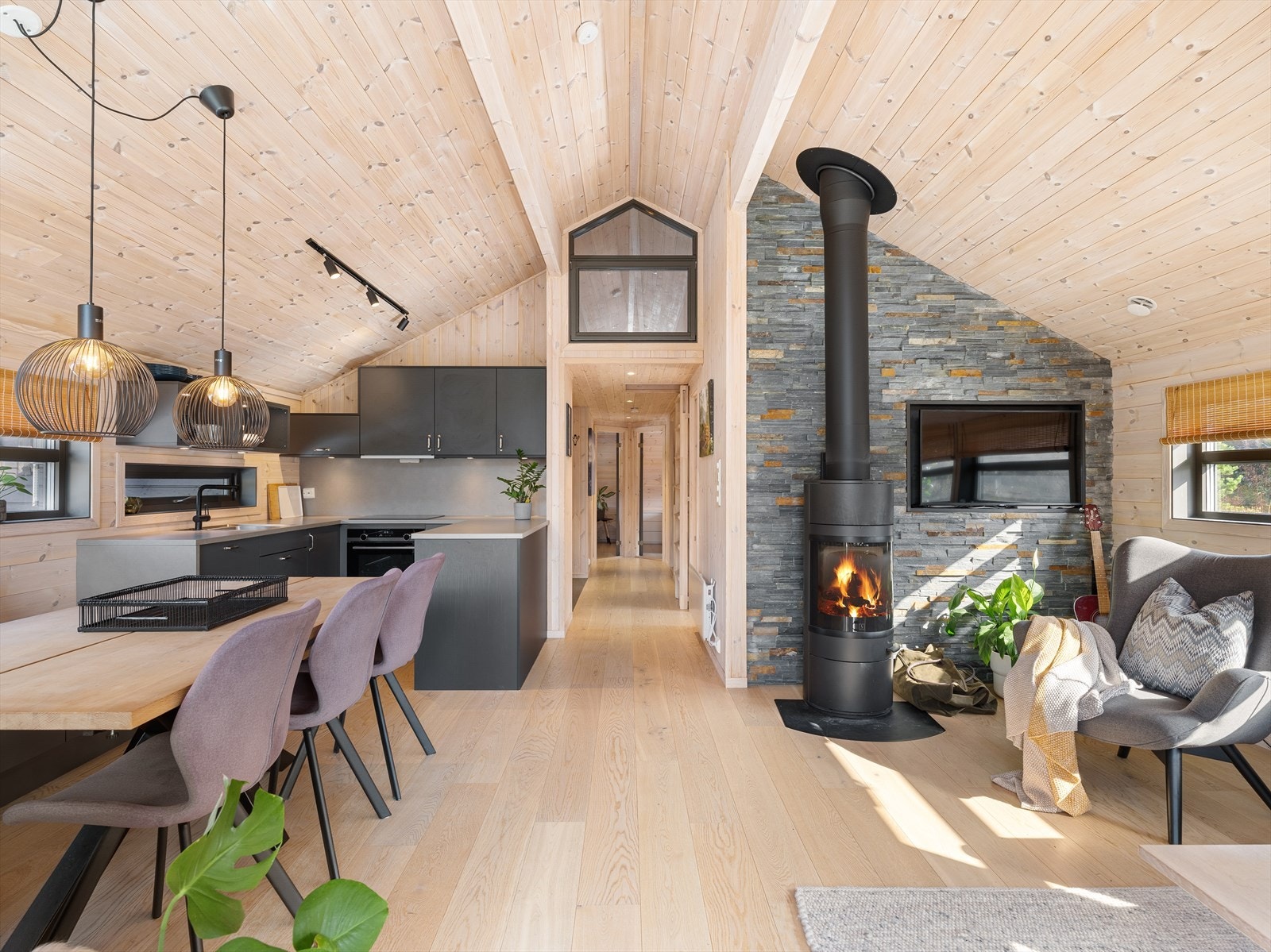 En herlig atmosfære i hytta! Galleribilde