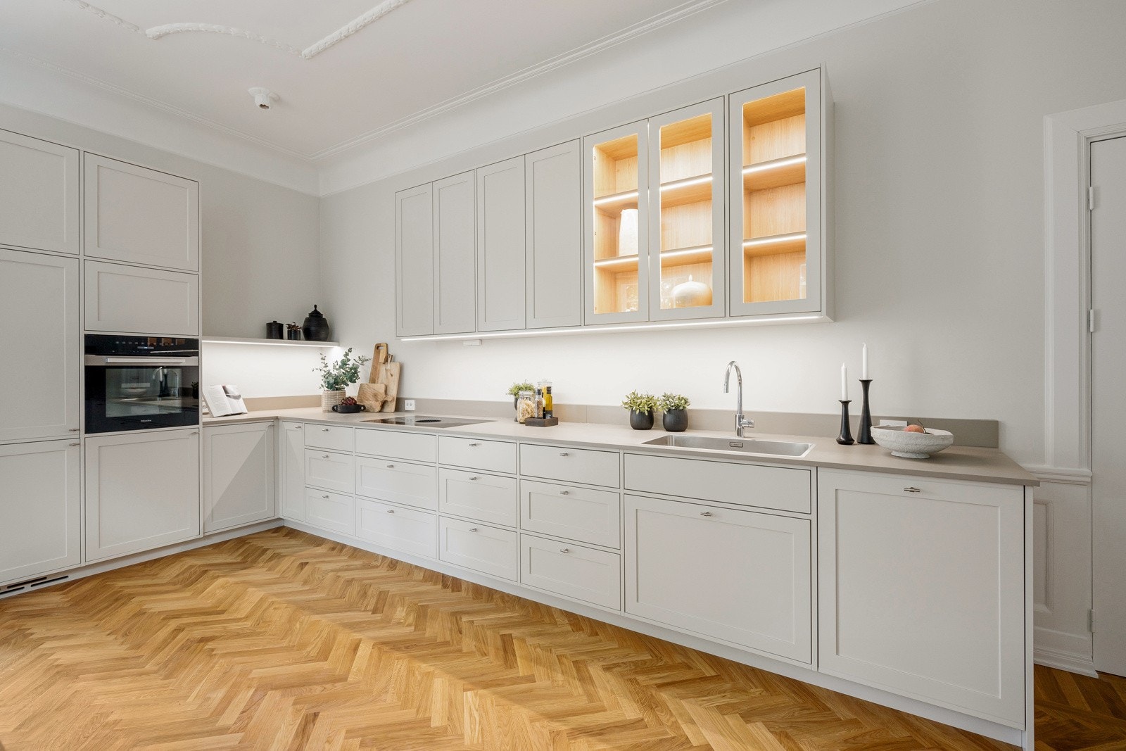 Integrerte hvitevarer fra Miele og Bora Galleribilde