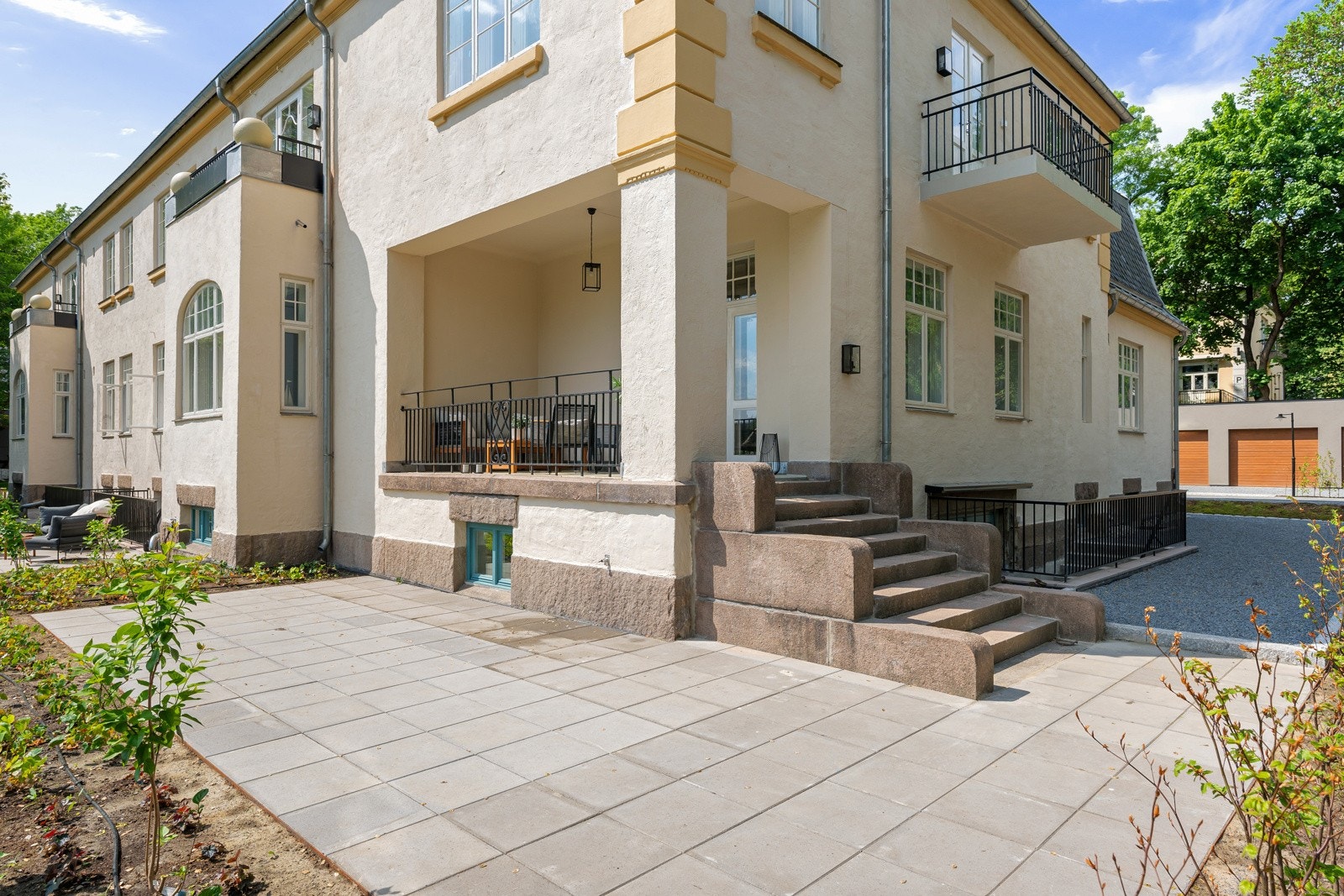 Stor, deilig terrasse Galleribilde