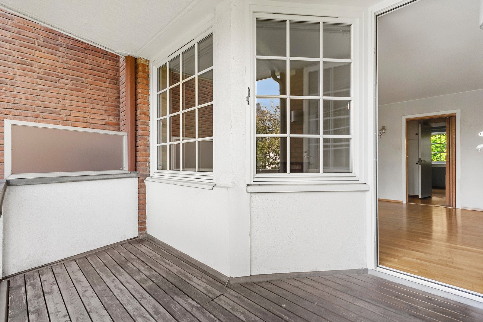 God plass til sittegruppe Galleribilde