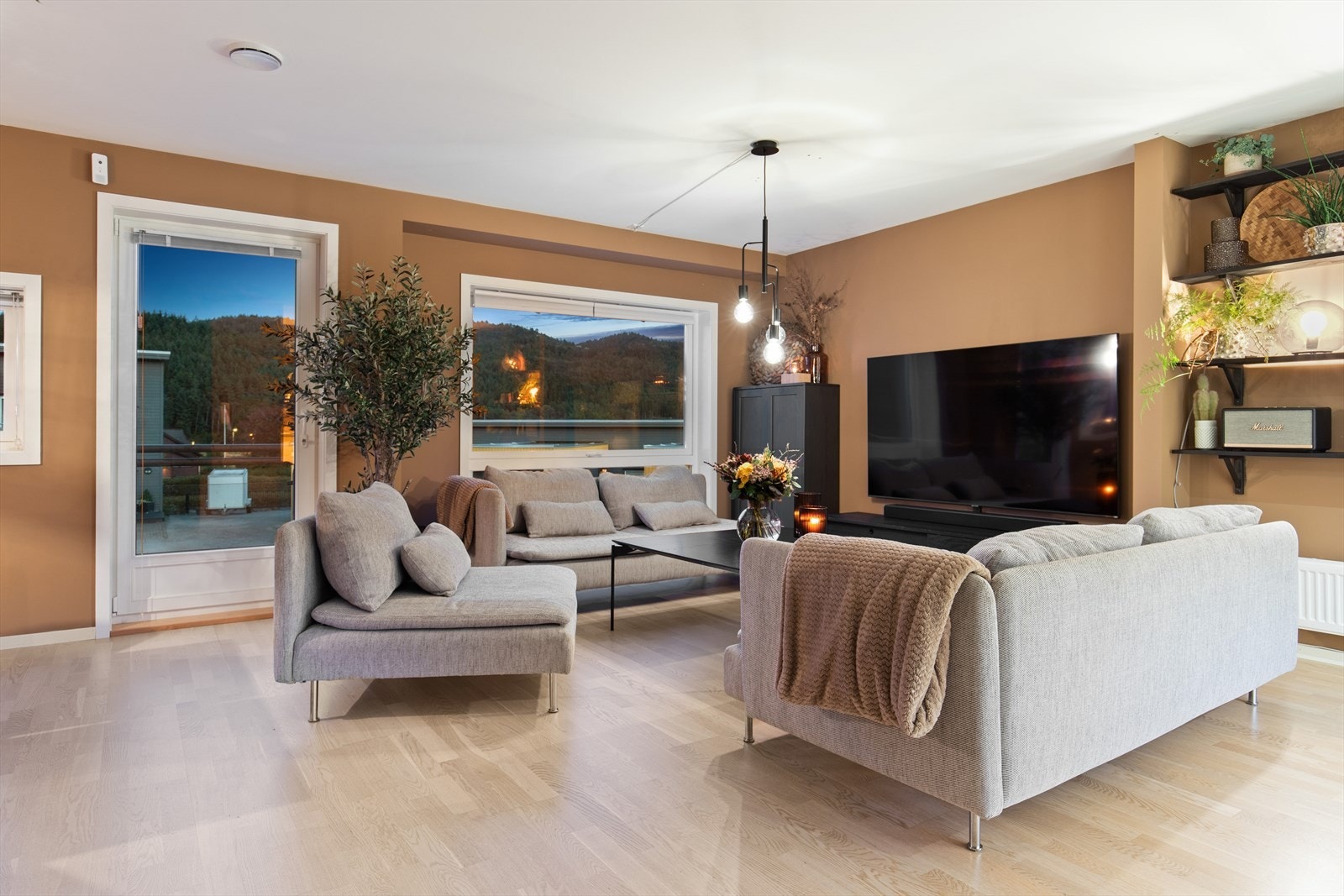 Her kan du nyte lun og god kveldssteming. Galleribilde