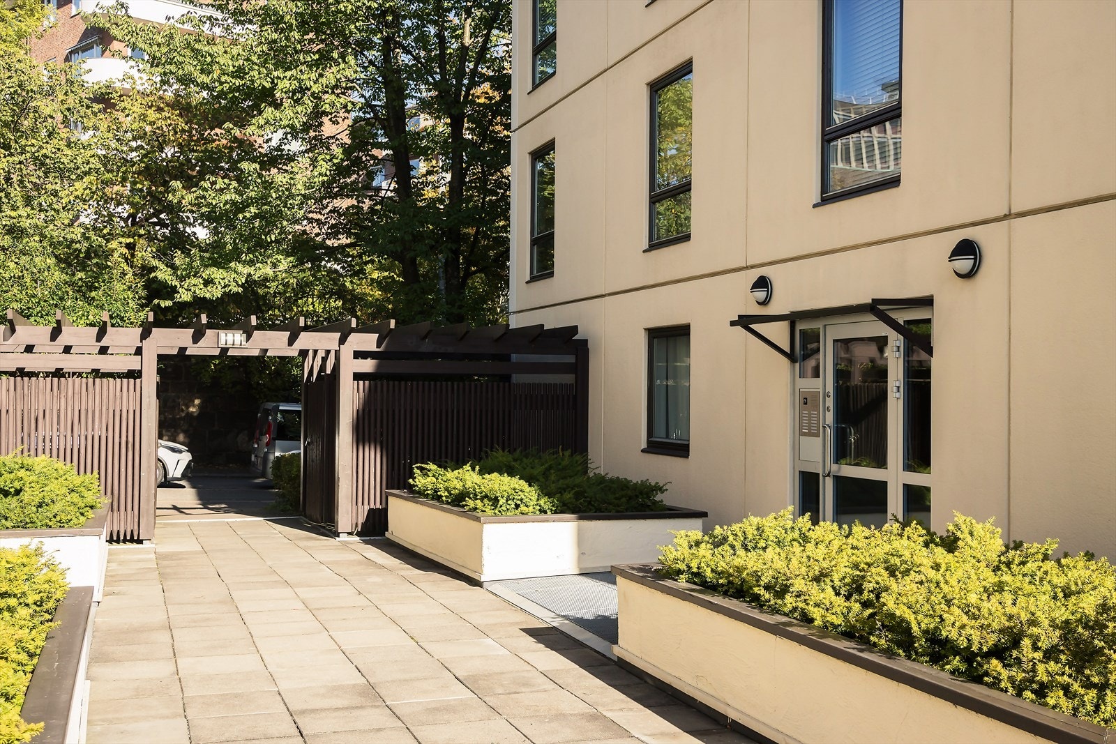 Hyggelig og pent opparbeidet inngangsparti. Galleribilde