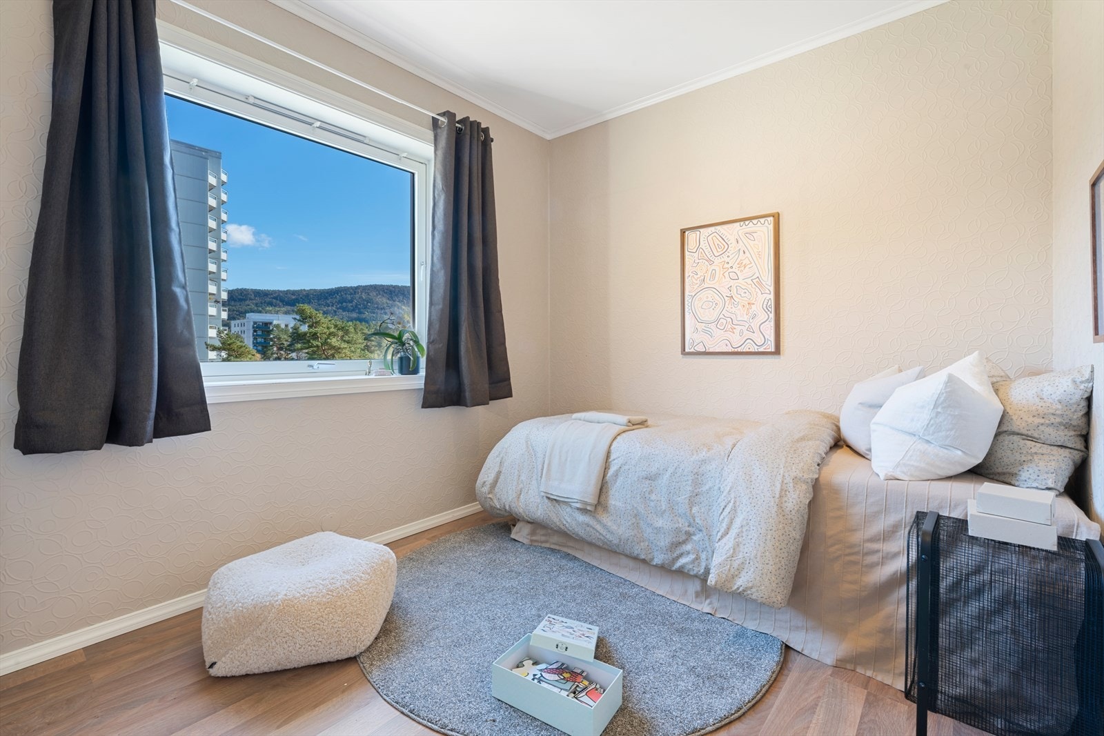 - Soverom 1 måler 7,8m² - Galleribilde