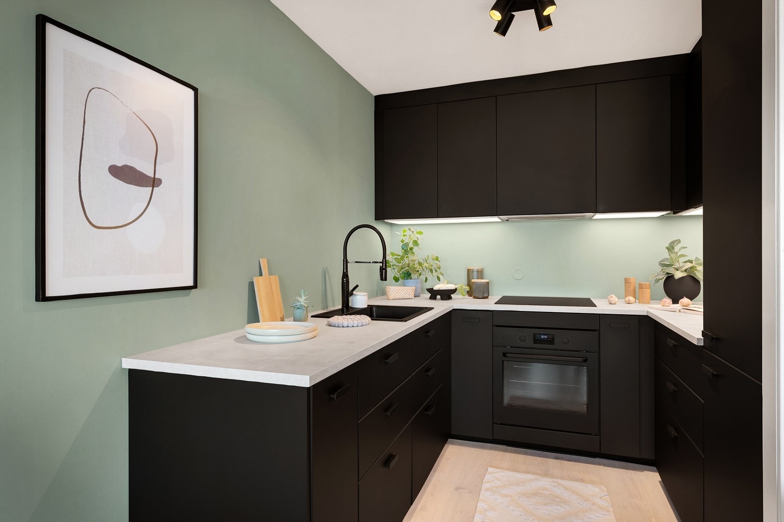 - En moderne leilighet med et stilrent kjøkken, fantastisk utsikt og sentral beliggenhet - Galleribilde