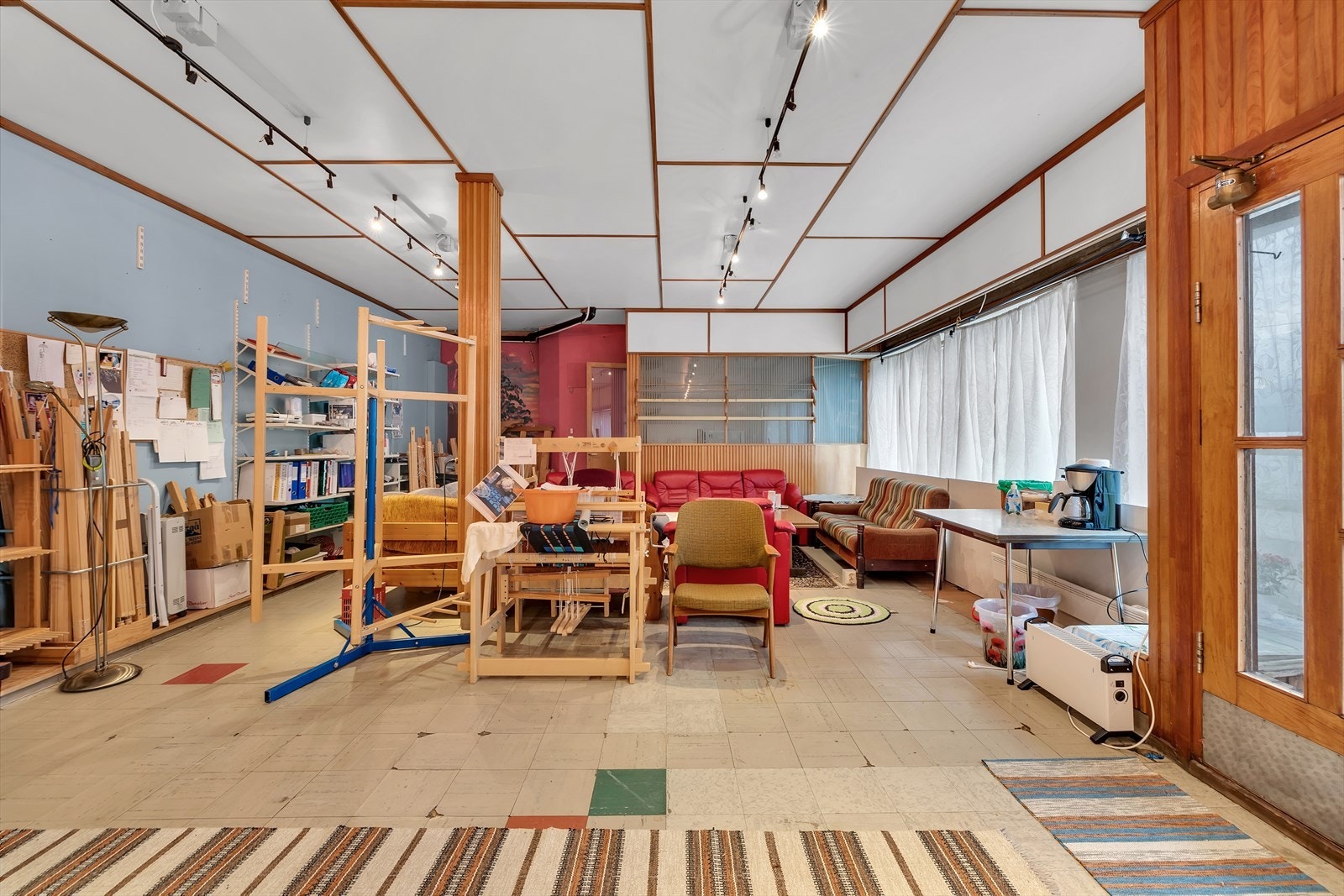 Lokalet i underetasjen leies har tidligere vært dagligvarehandel Galleribilde