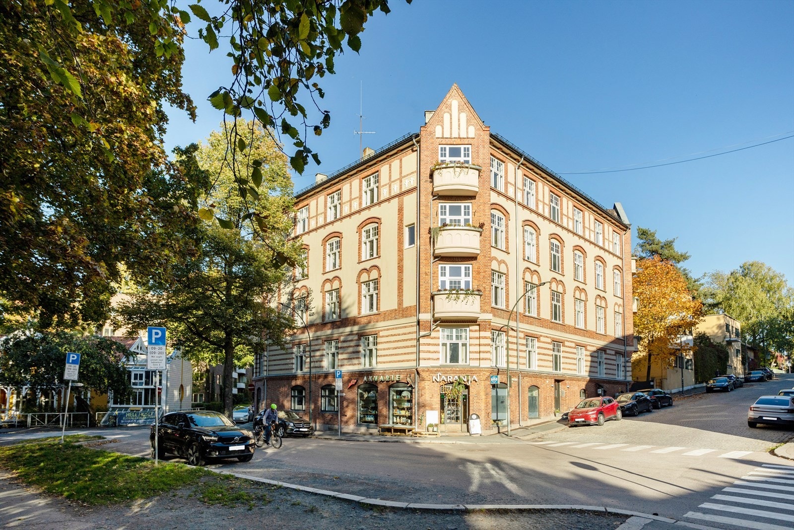 Leiligheten har en svært sentral og attraktiv beliggenhet med Vestkanttorget som nærmeste nabo Galleribilde