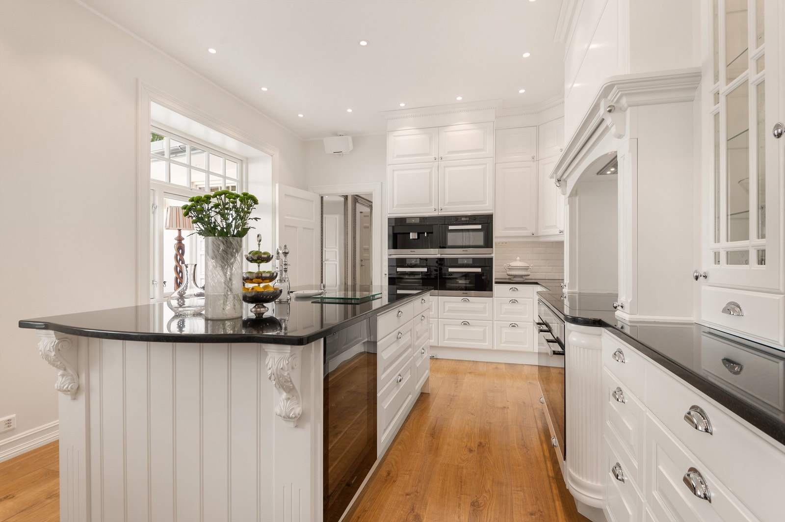 Kjøkken. Galleribilde