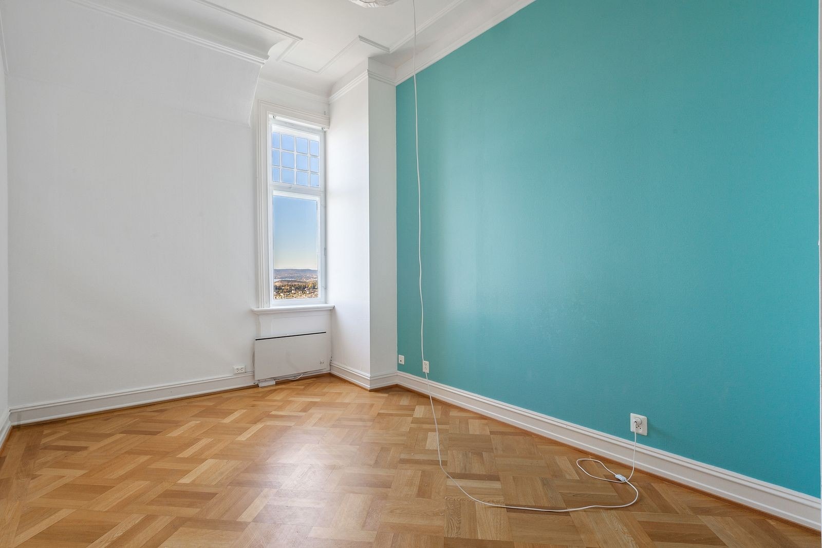 Hovedsoverom med peis – skap en koselig atmosfære på kalde dager. Galleribilde