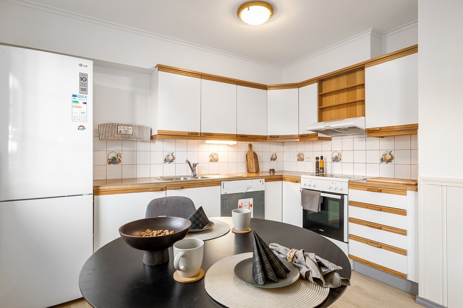 Enkel standard på kjøkken Galleribilde