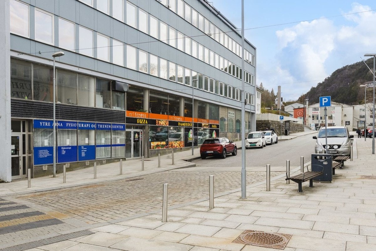 Det er også flere gode servicetilbud i nærområdet. Galleribilde