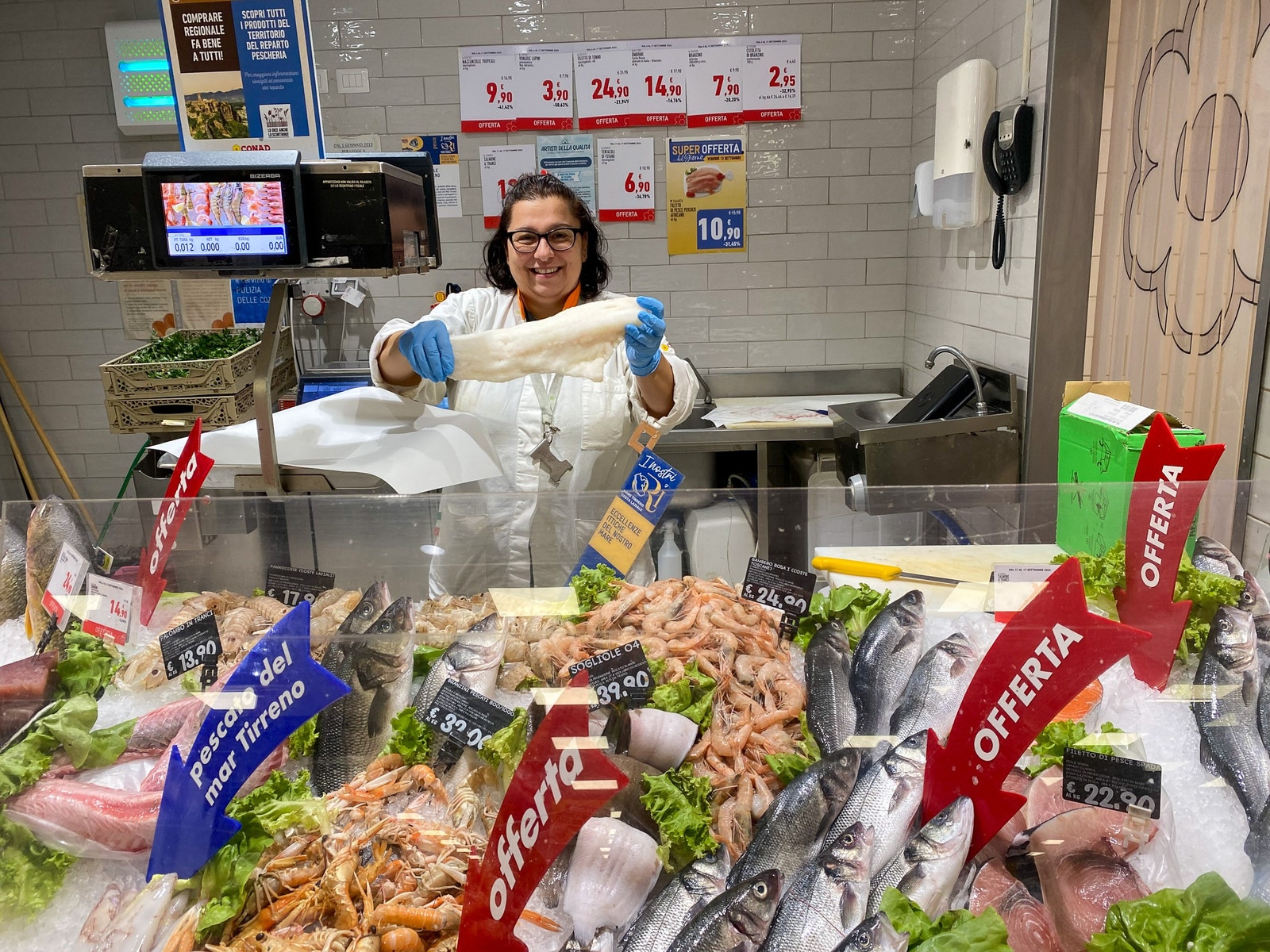 Fiskedisken i en av supermarkedene i nabobyen Orte er fantastisk. Orte ligger under 10 minutter unna med bil. Galleribilde