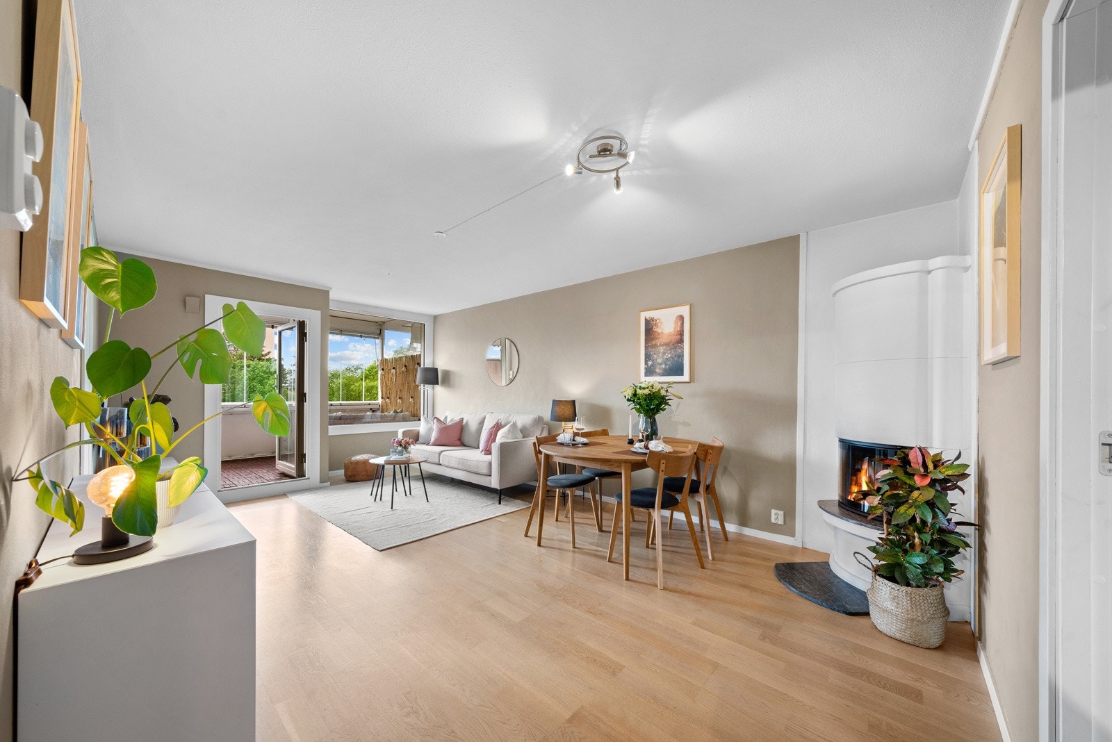 Velkommen til Vetlandsfaret 10B! Presentert av Privatmeglere Fridtjof Sparbo og Marius Semmerud Berg. Galleribilde