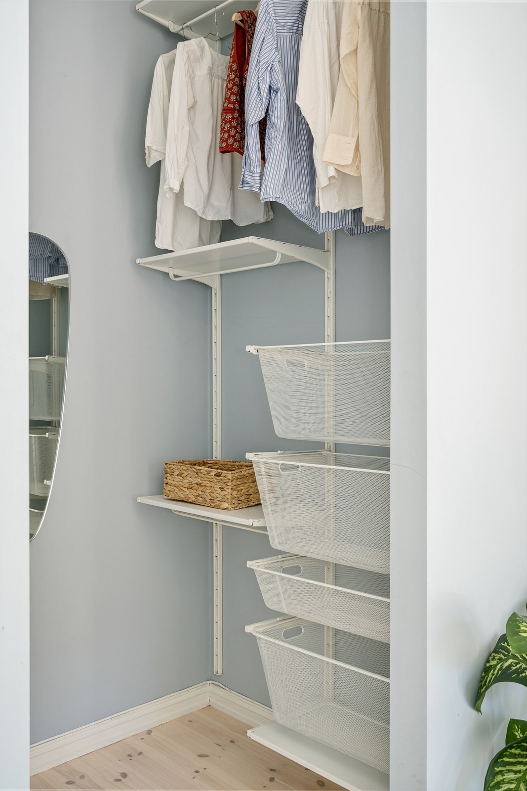 Godt med garderobeplass. Galleribilde