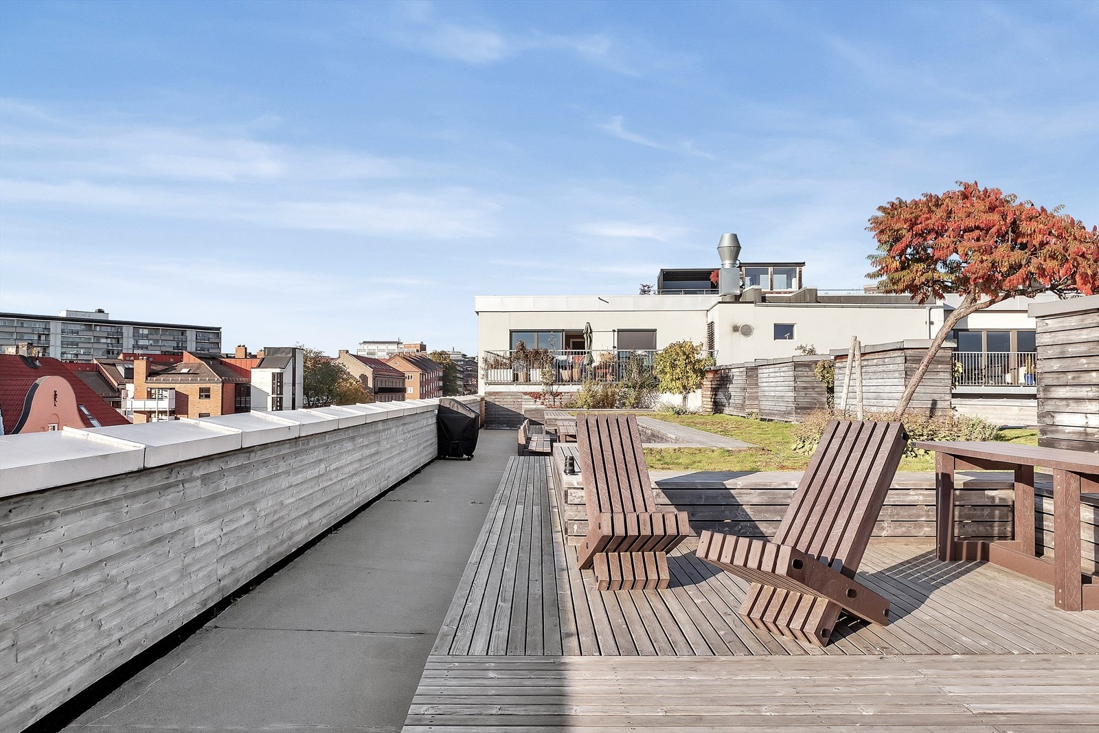 Enkel adkomst til felles takterrasse. Galleribilde