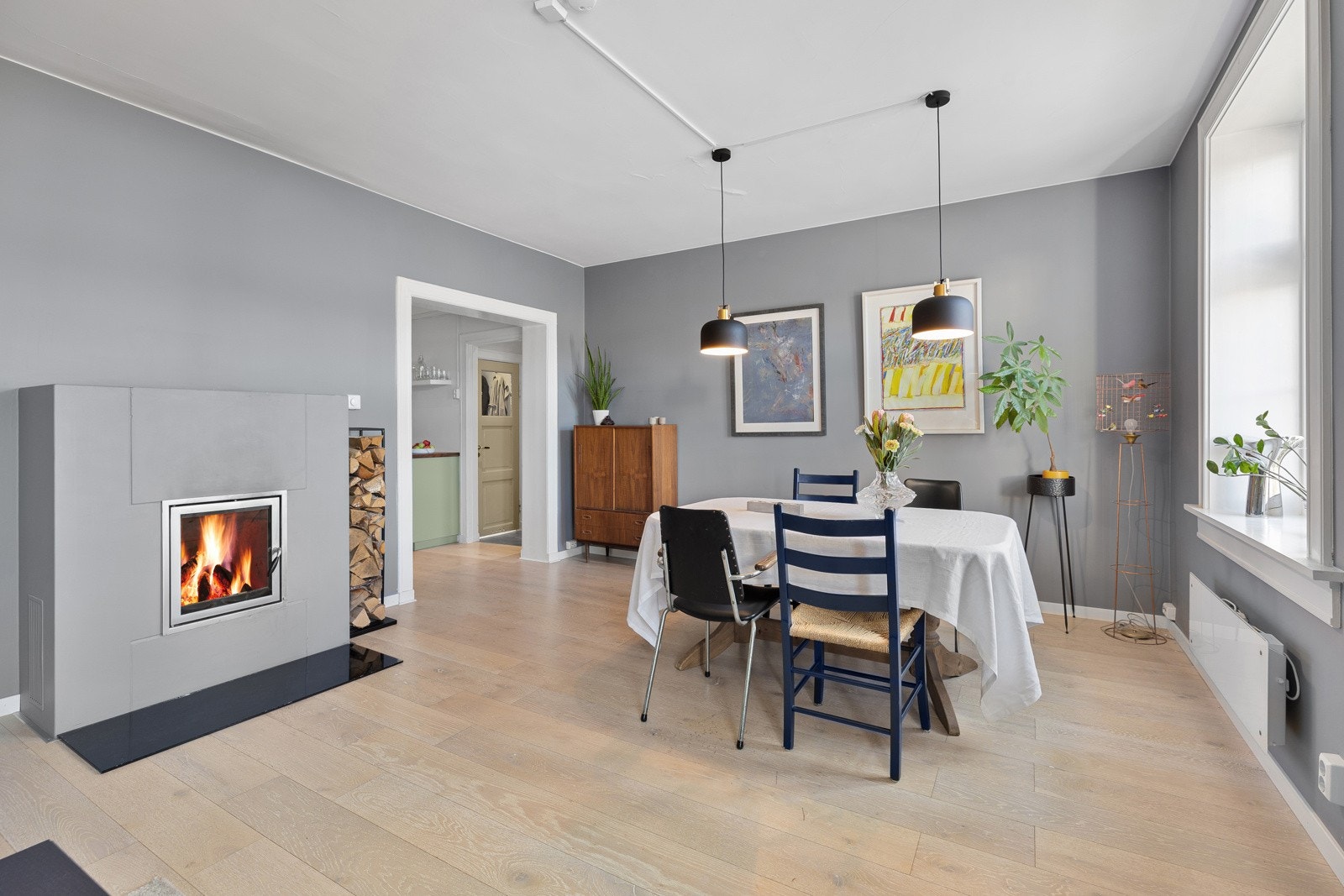 Her kan du invitere til hyggelige middagskvelder i sosialt samvær Galleribilde